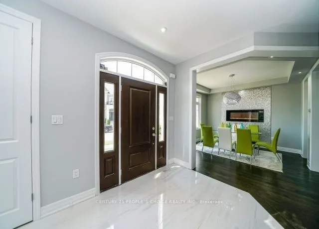 3227 Kingsholm Drive