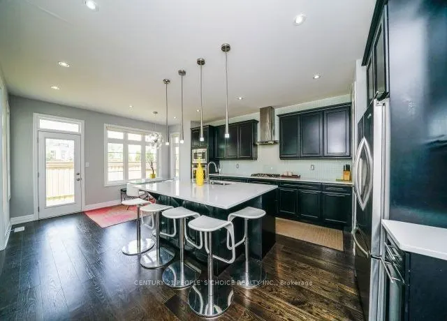 3227 Kingsholm Drive