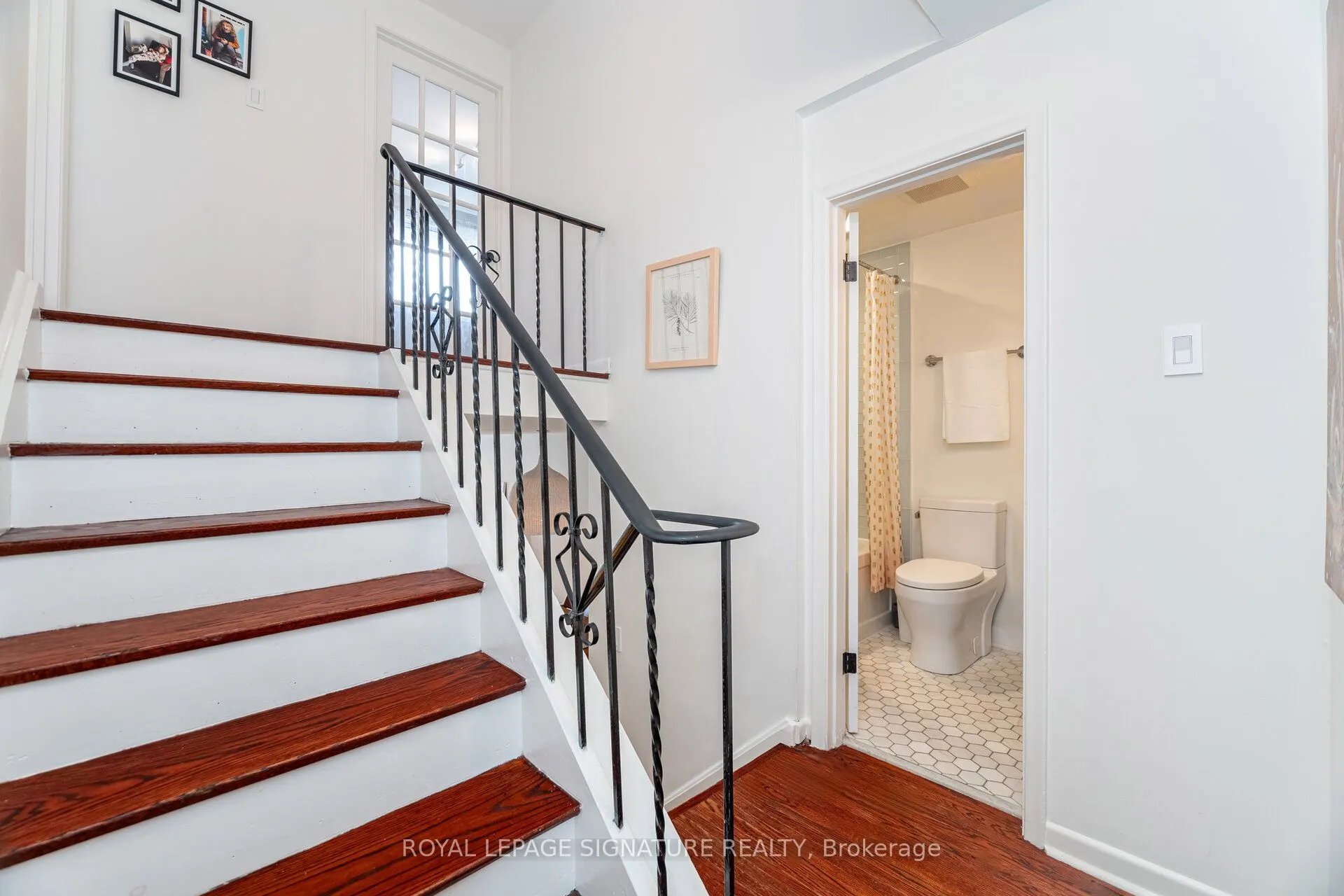 2431 Padstow Crescent