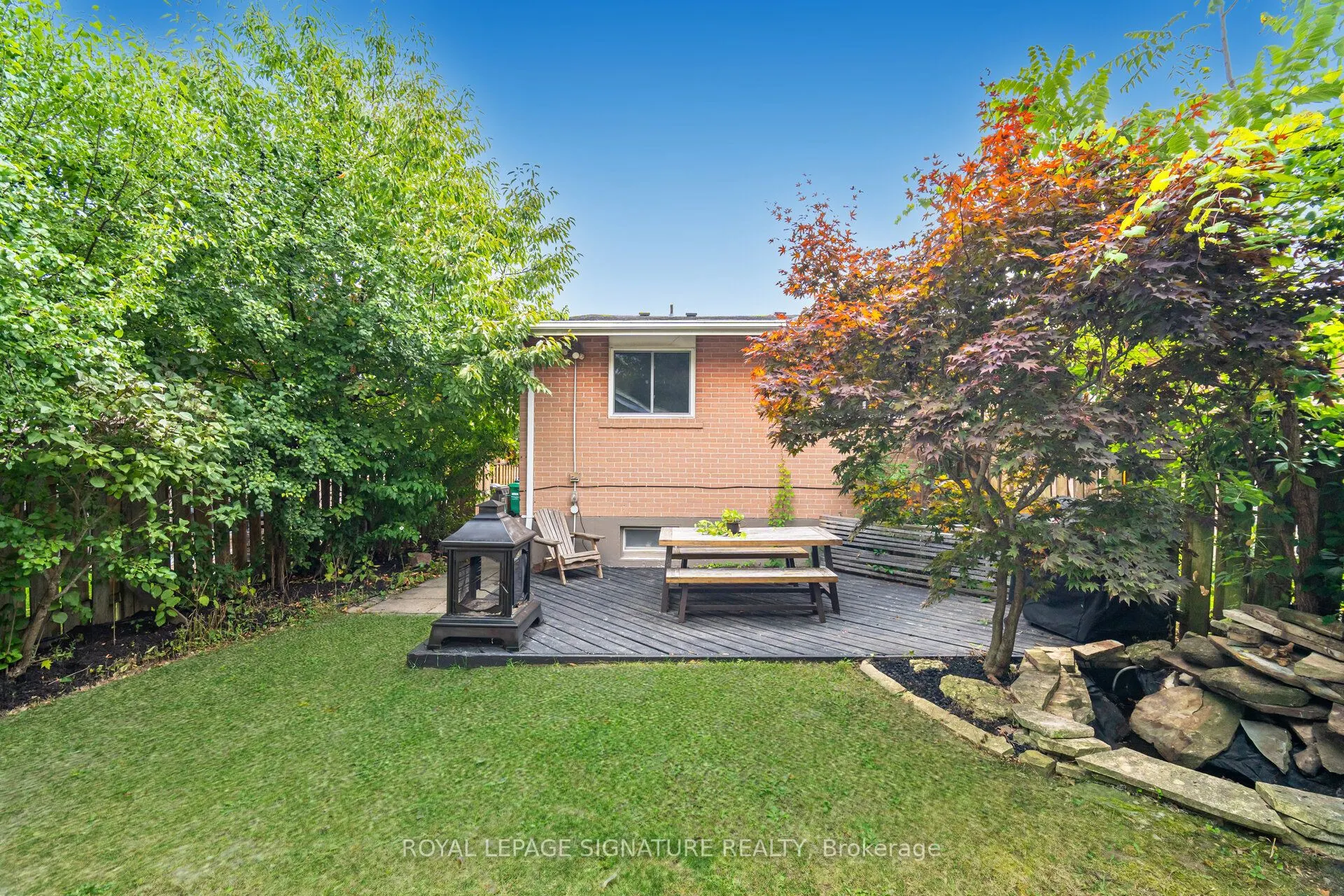 2431 Padstow Crescent