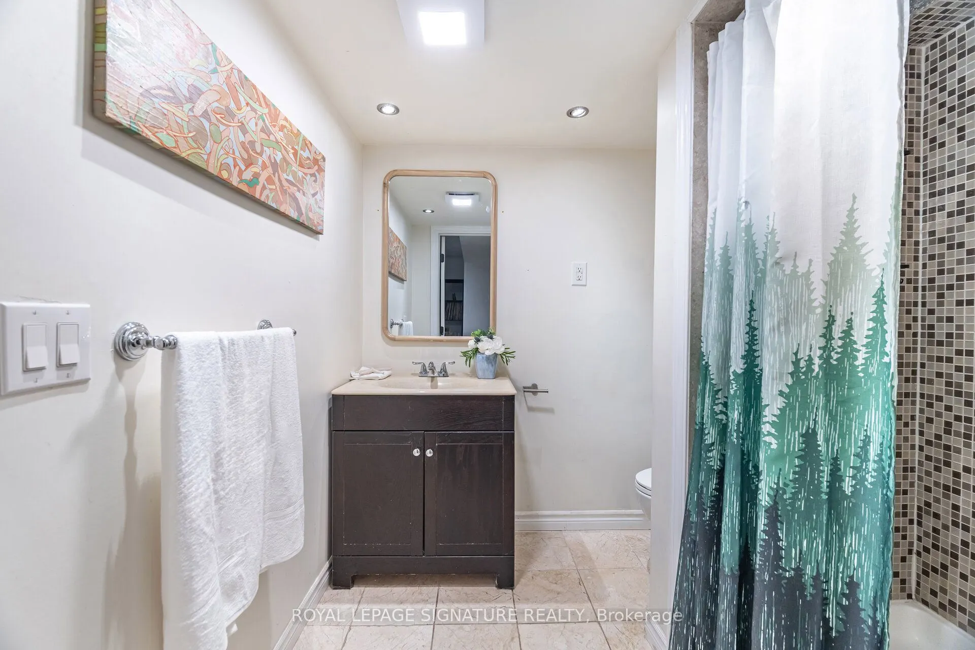 2431 Padstow Crescent