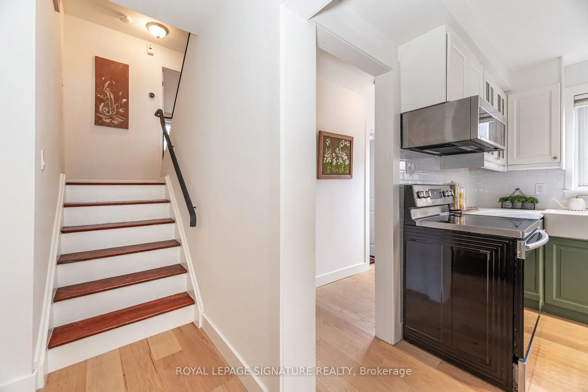 2431 Padstow Crescent