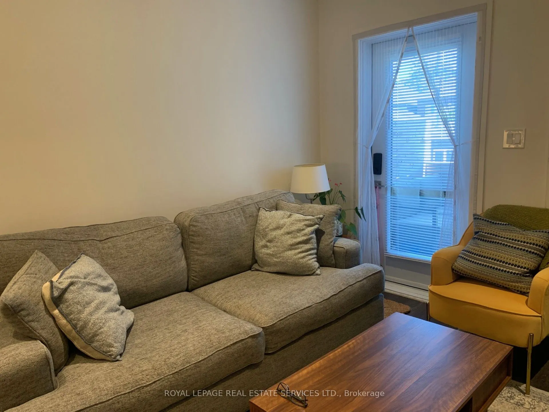 537 Runnymede Road, #Main