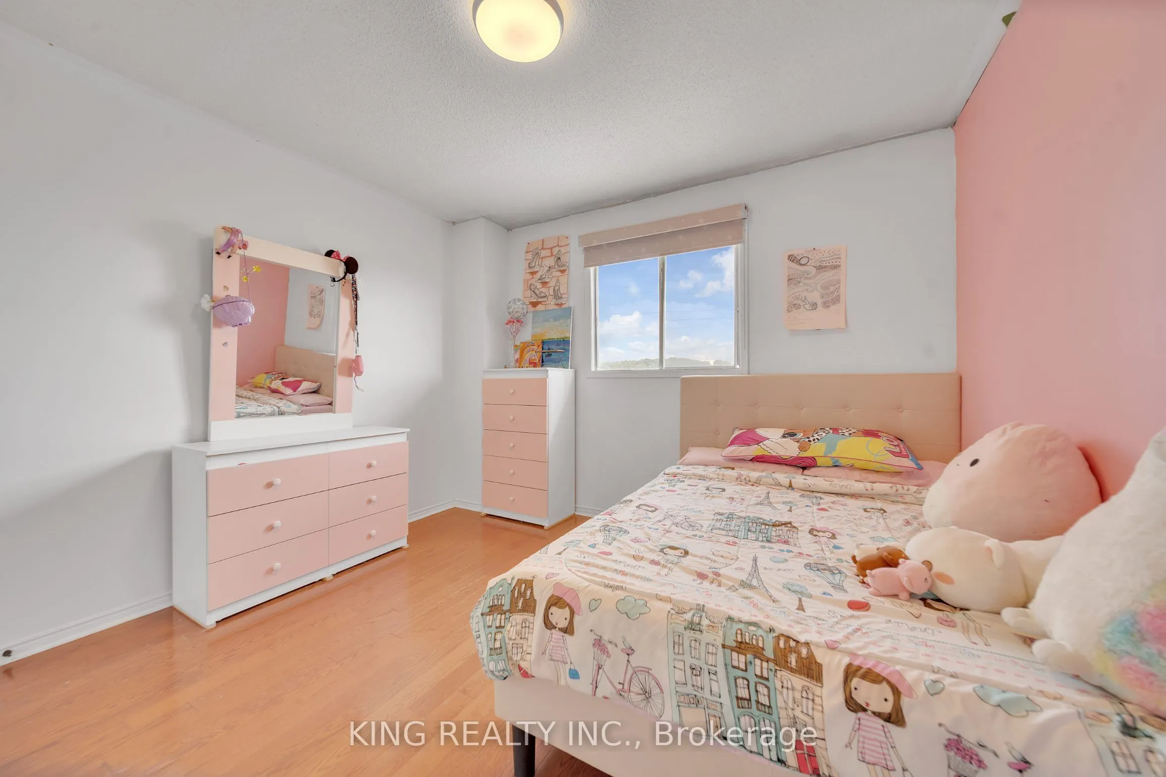 2606 Ambercroft Trail