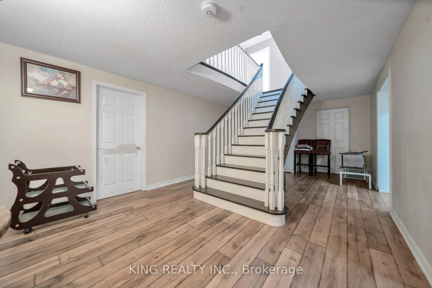 2606 Ambercroft Trail