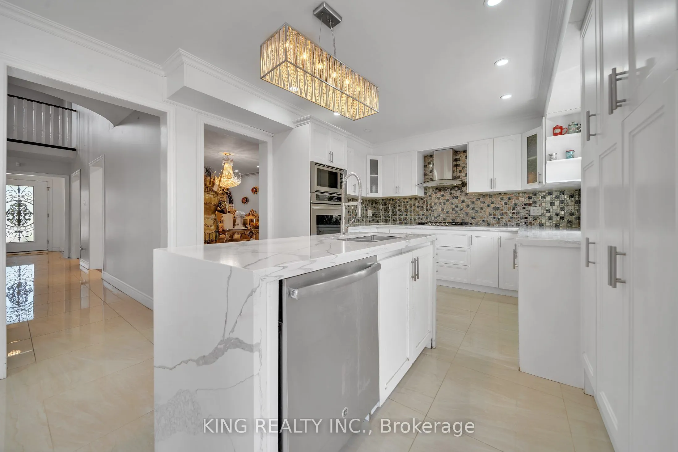 2606 Ambercroft Trail