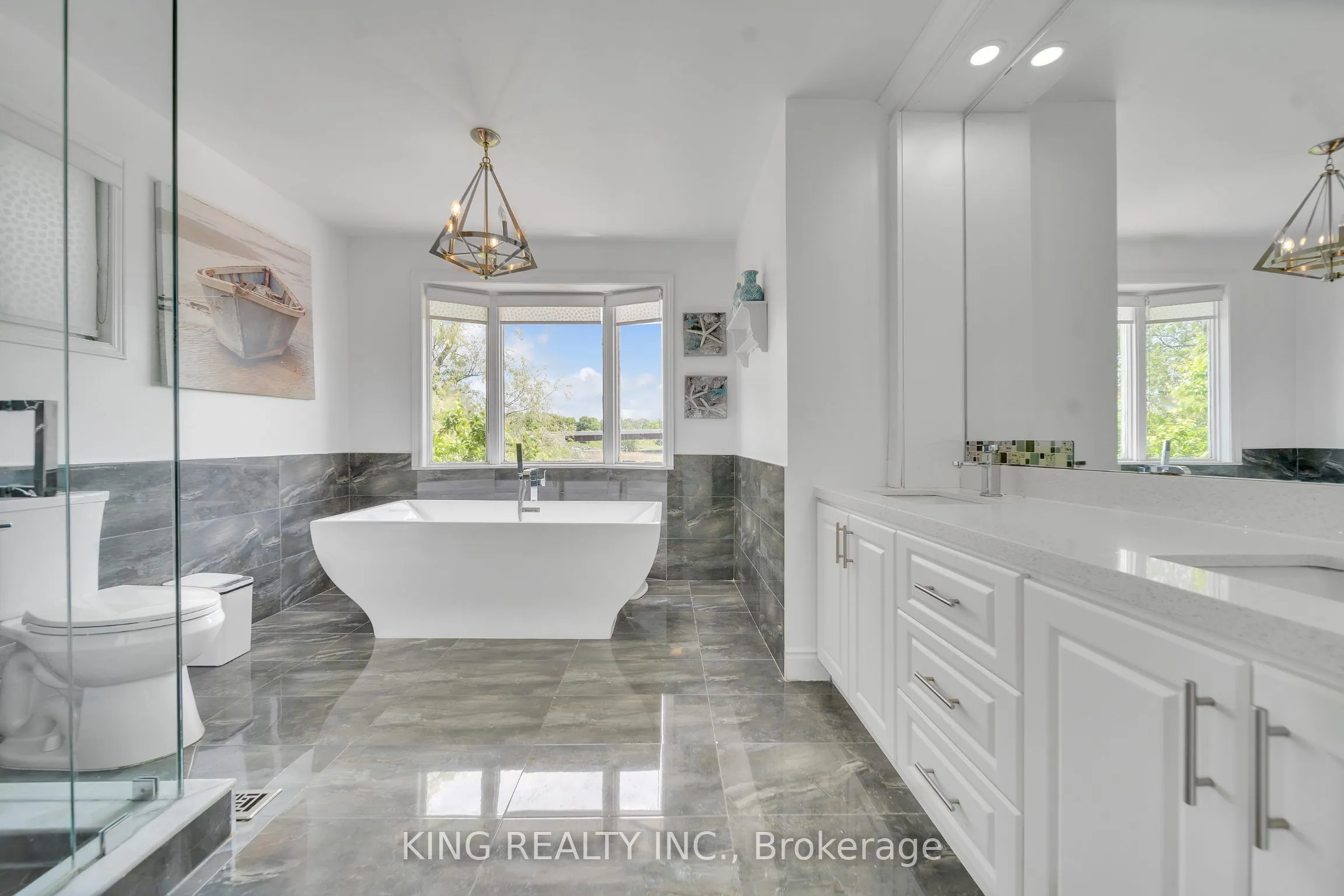 2606 Ambercroft Trail