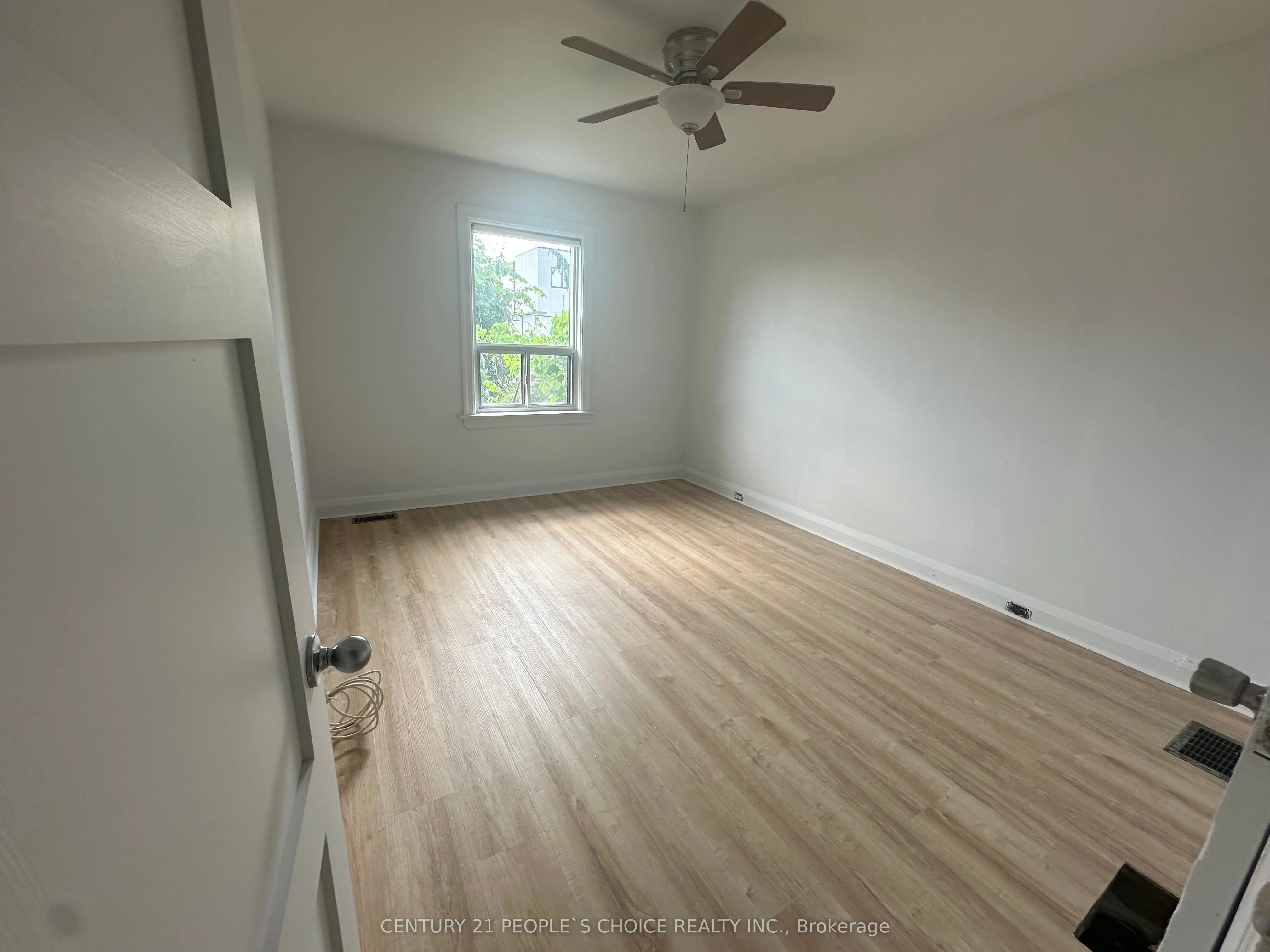 28 Montcalm Avenue, #Main