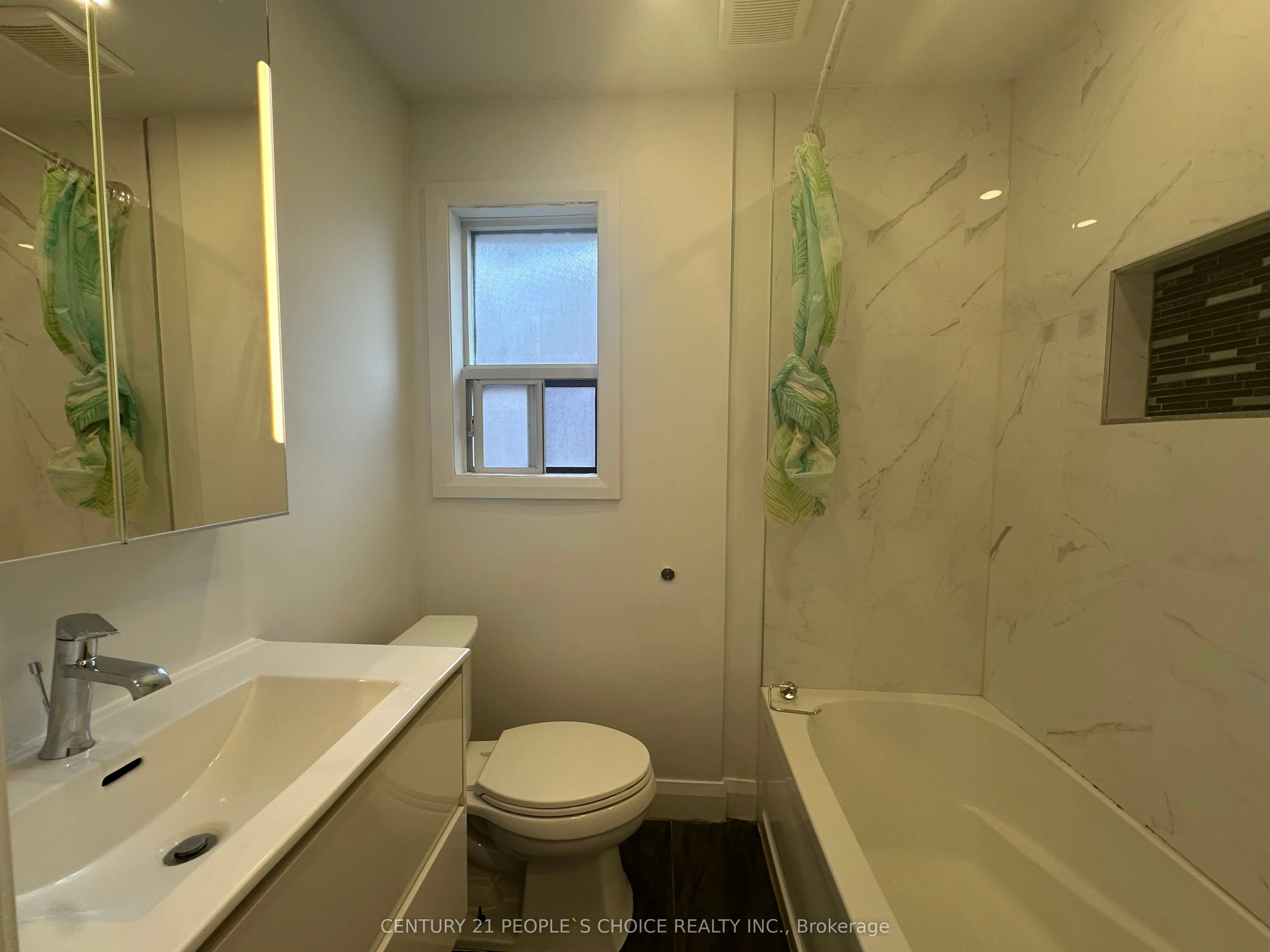 28 Montcalm Avenue, #Main