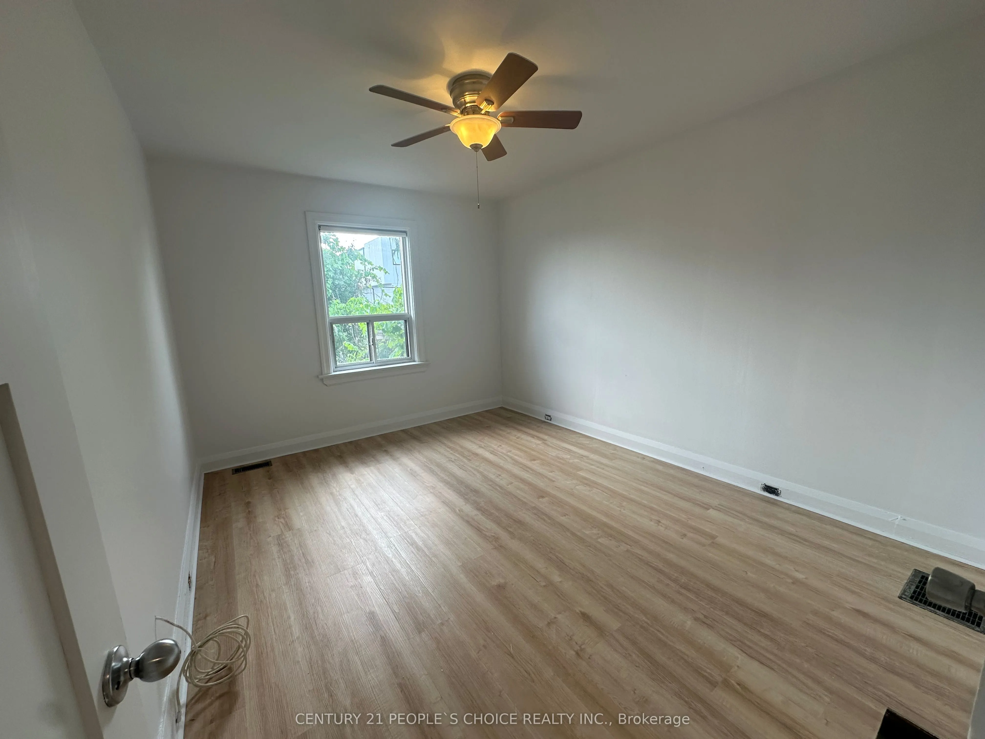 28 Montcalm Avenue, #Main