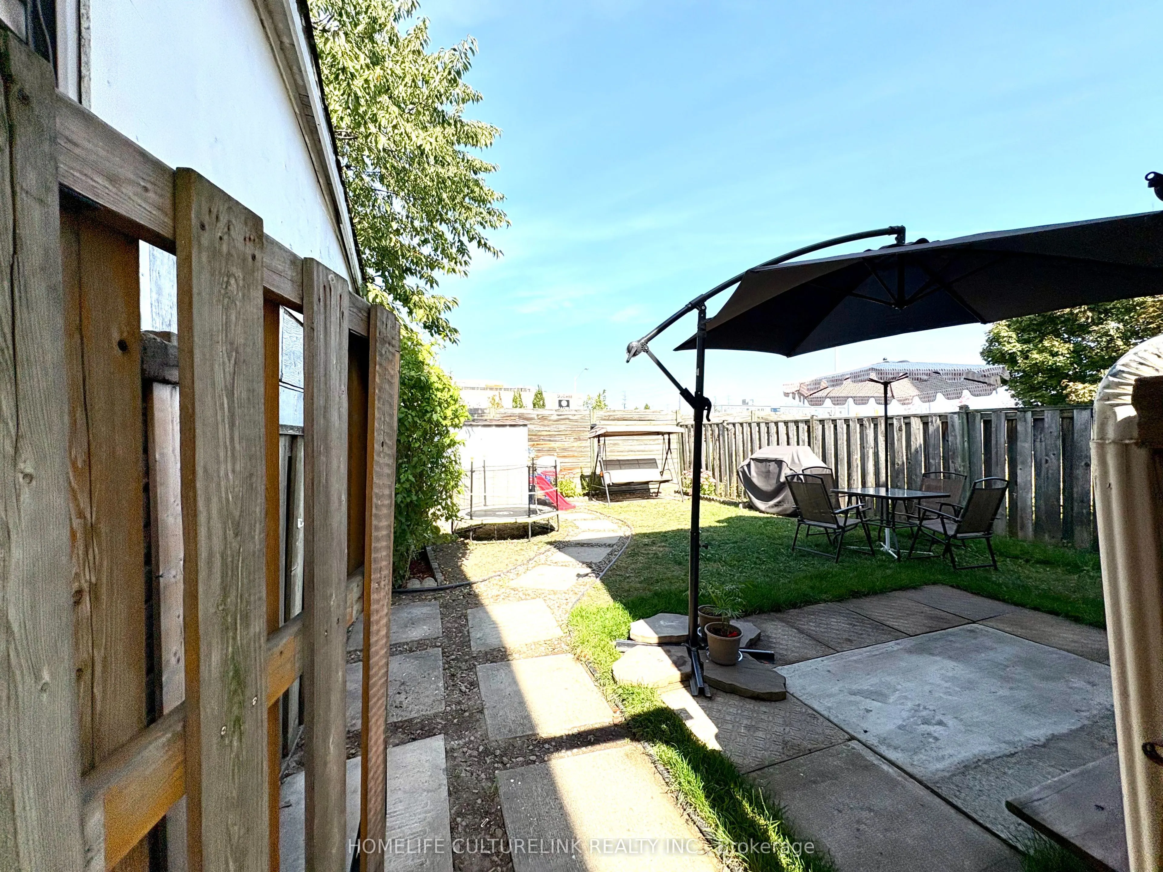 119 Briarwood Avenue