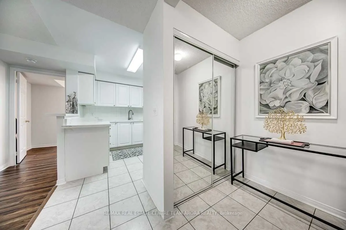 11 Michael Power Place, #808