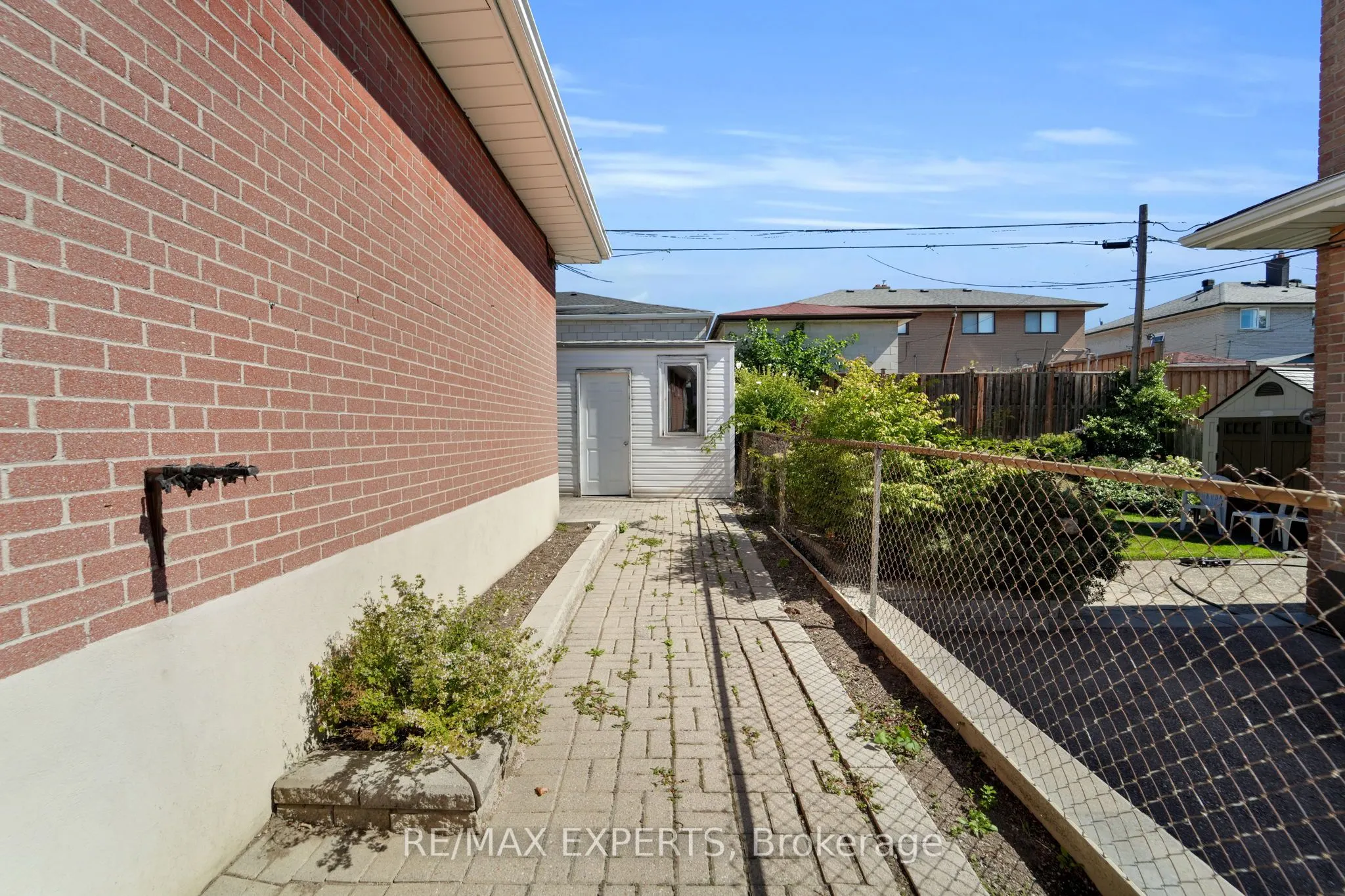 43 Coquette Road