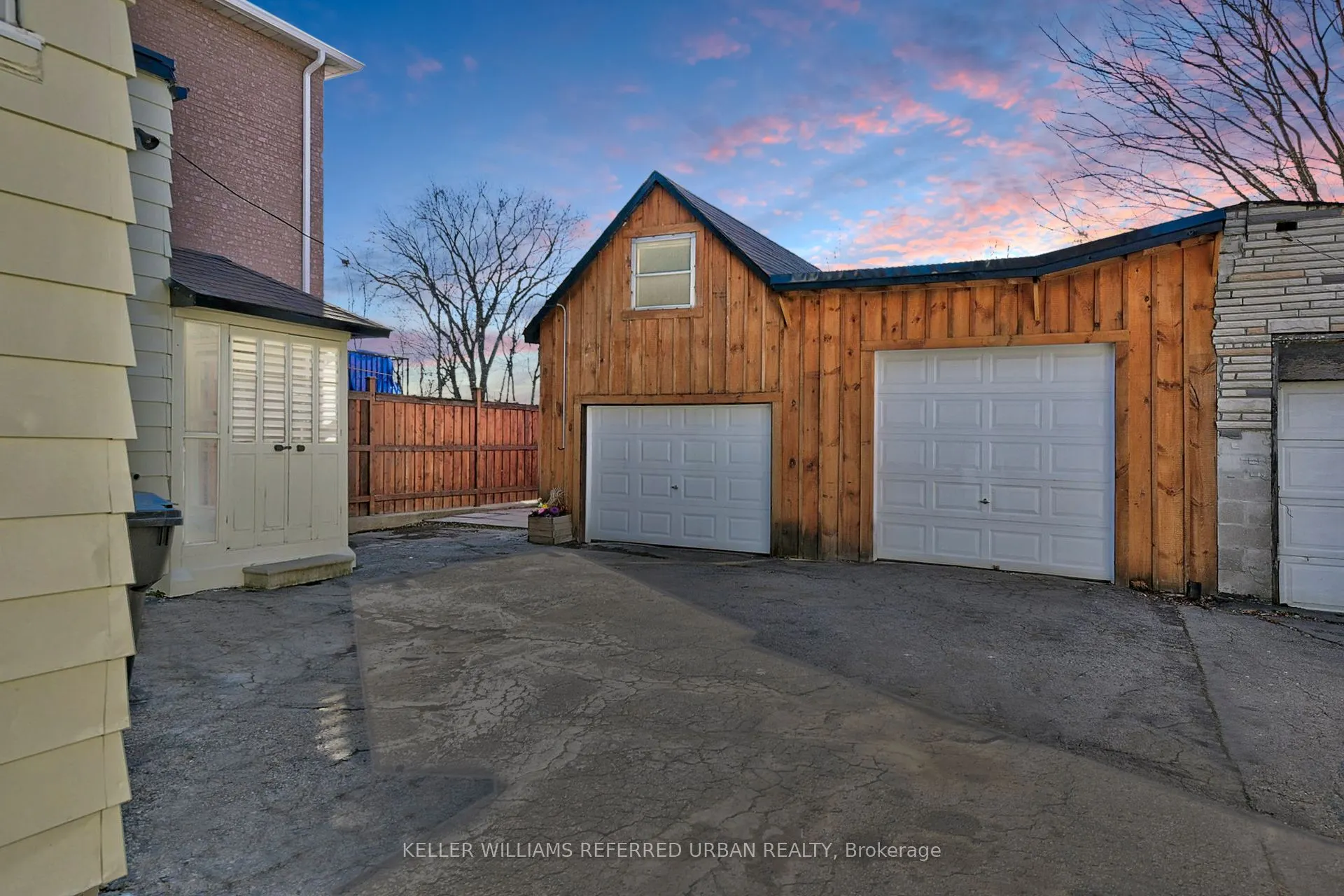 64 Hilldale Road
