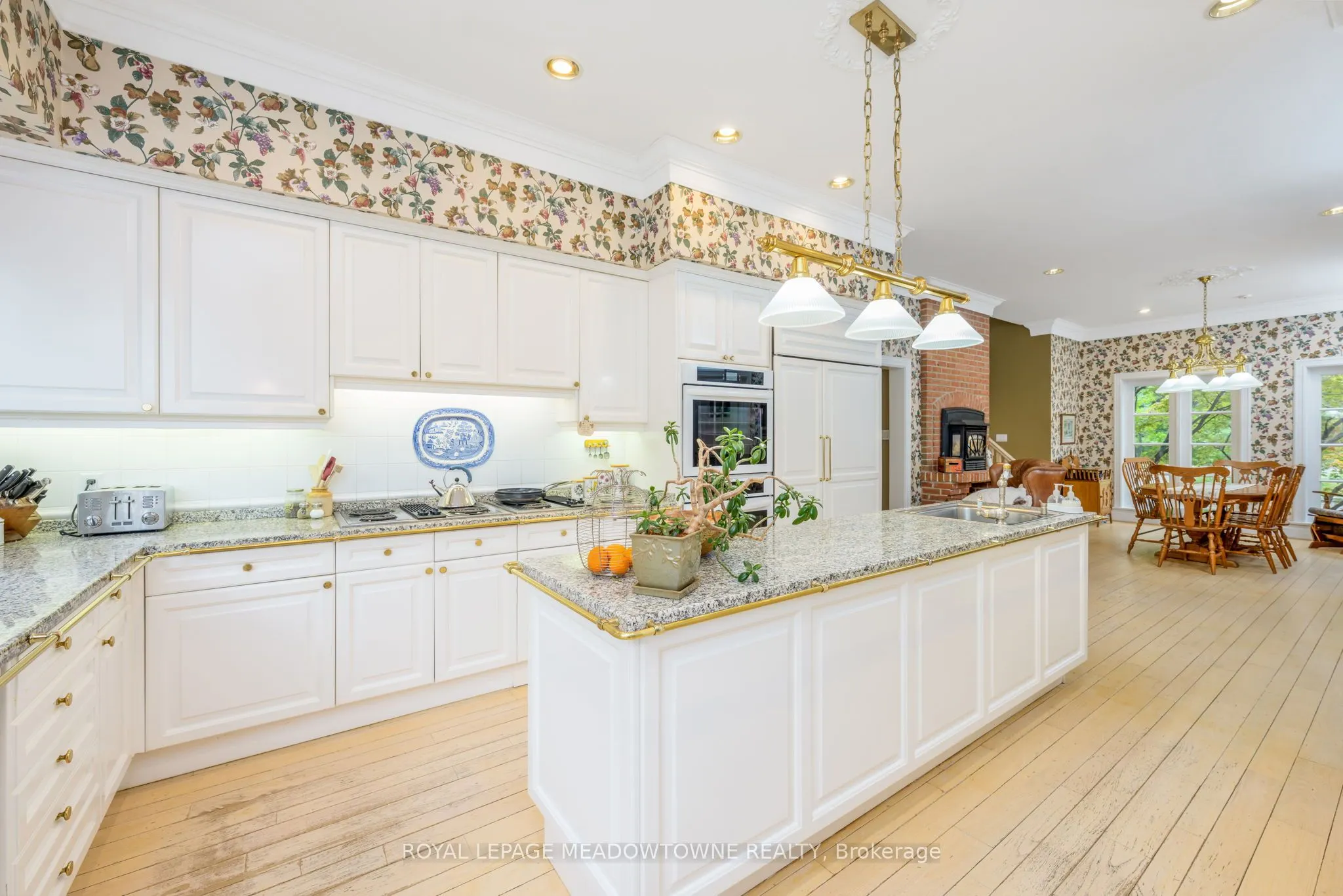 2097 Grange Side Road