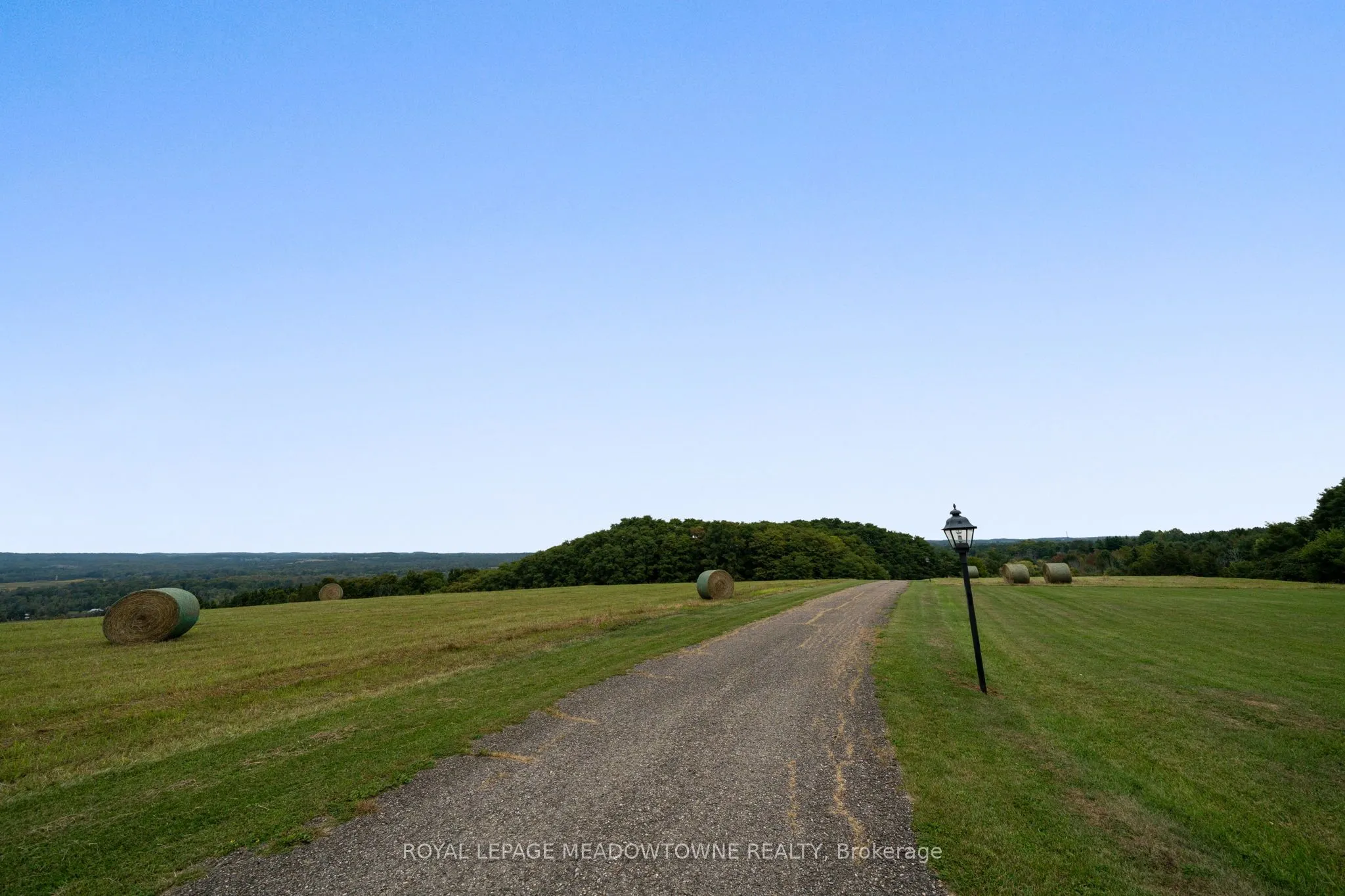 2097 Grange Side Road