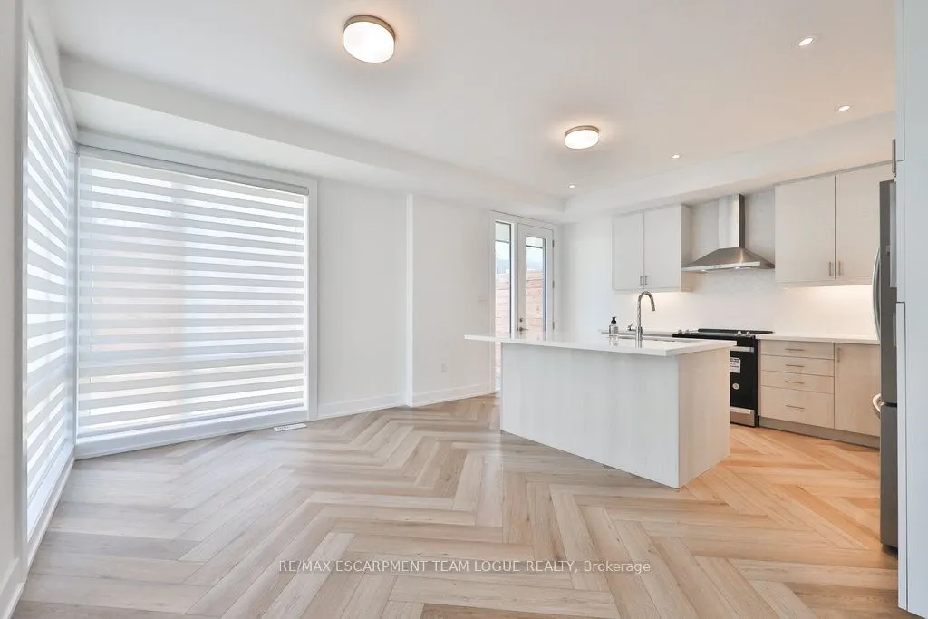 2273 Turnberry Road, #16
