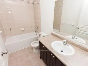 106 Aspen Hills Road, #Upper