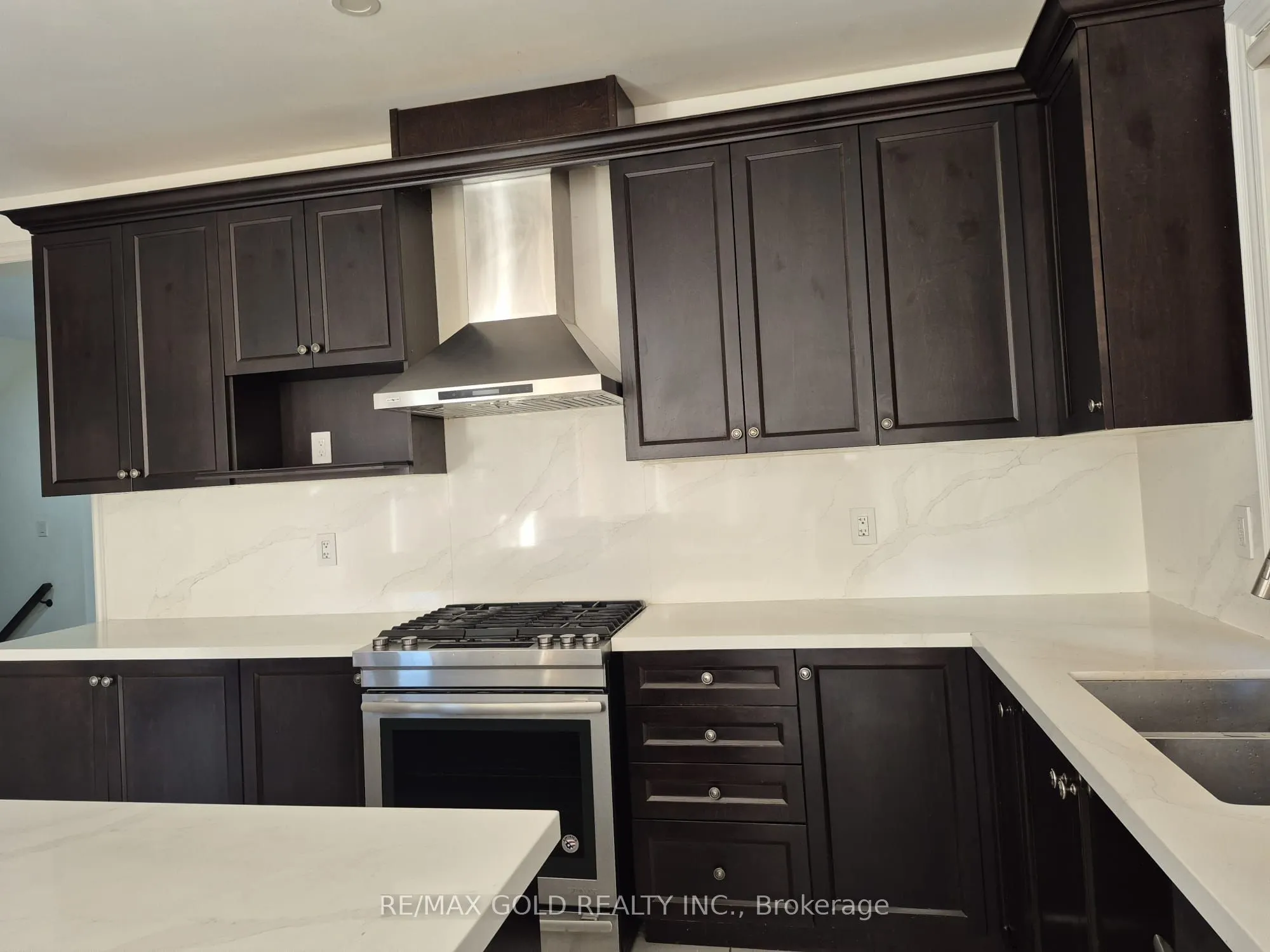 34 Merrybrook Trail