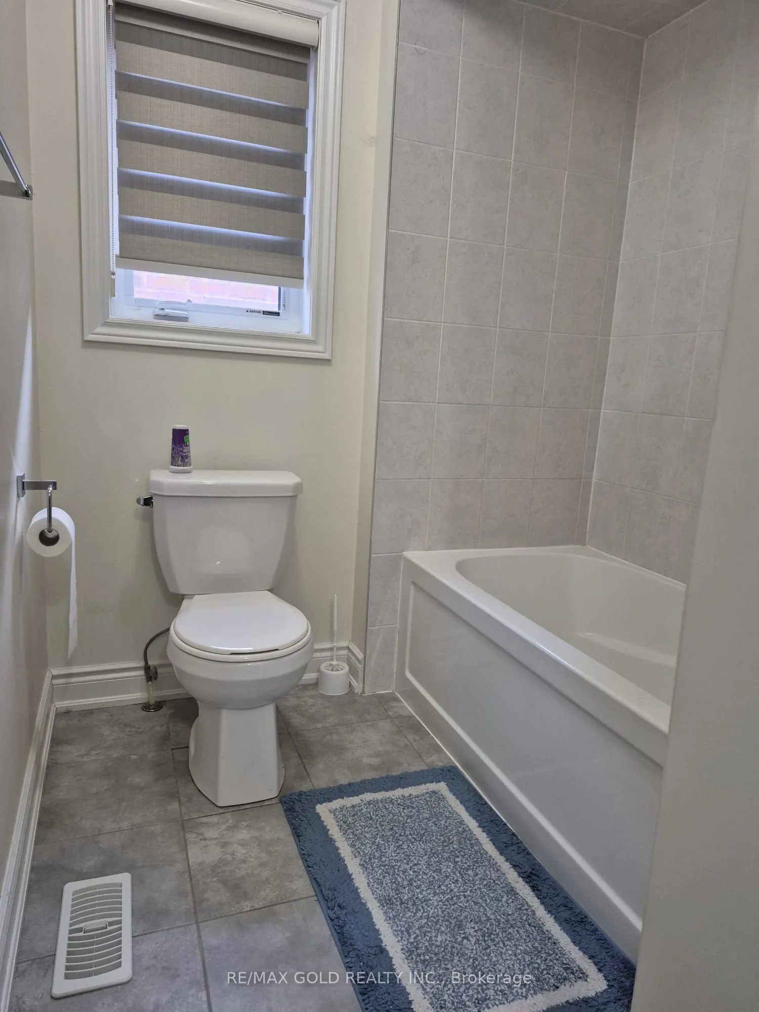 34 Merrybrook Trail