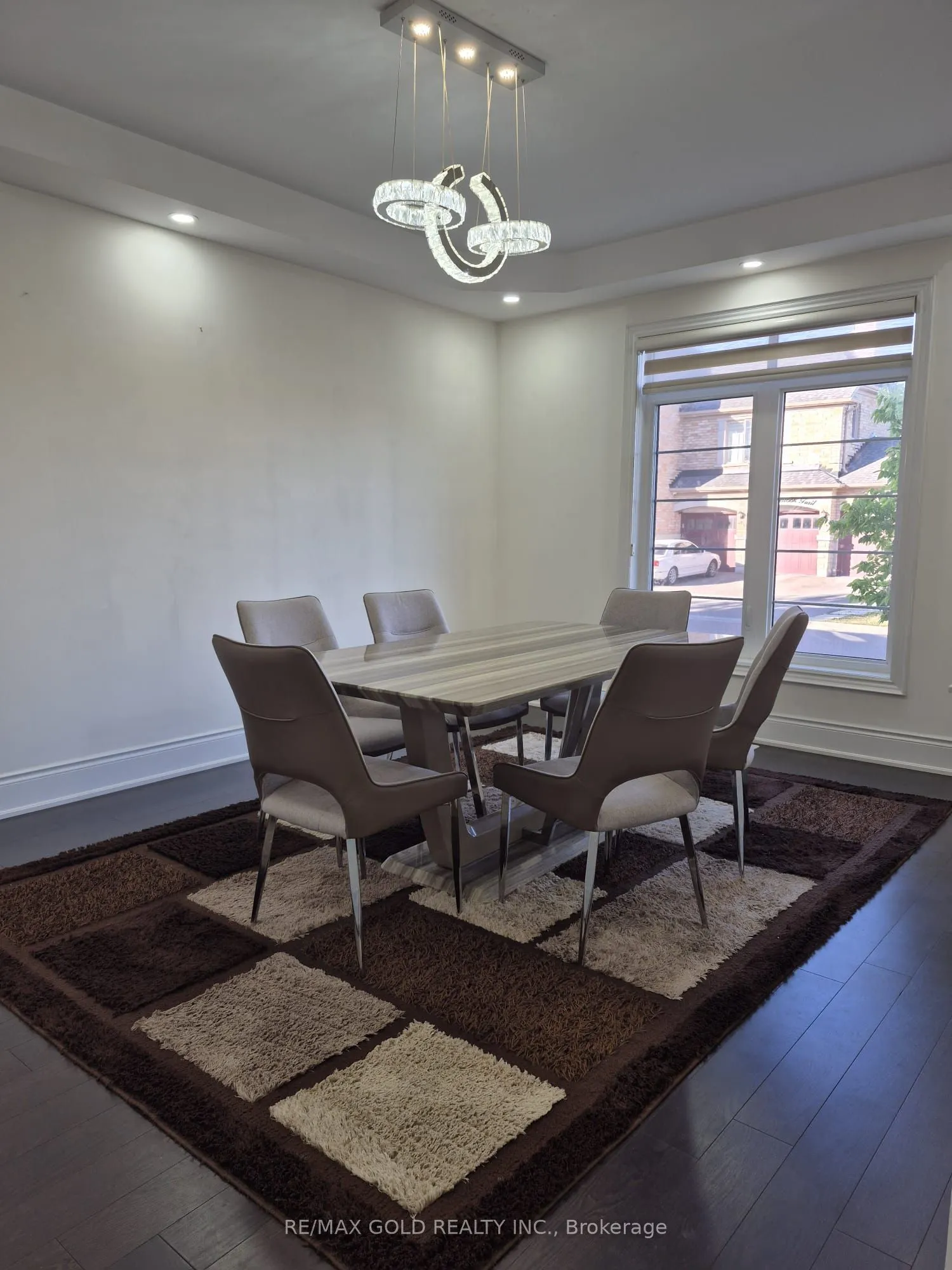 34 Merrybrook Trail