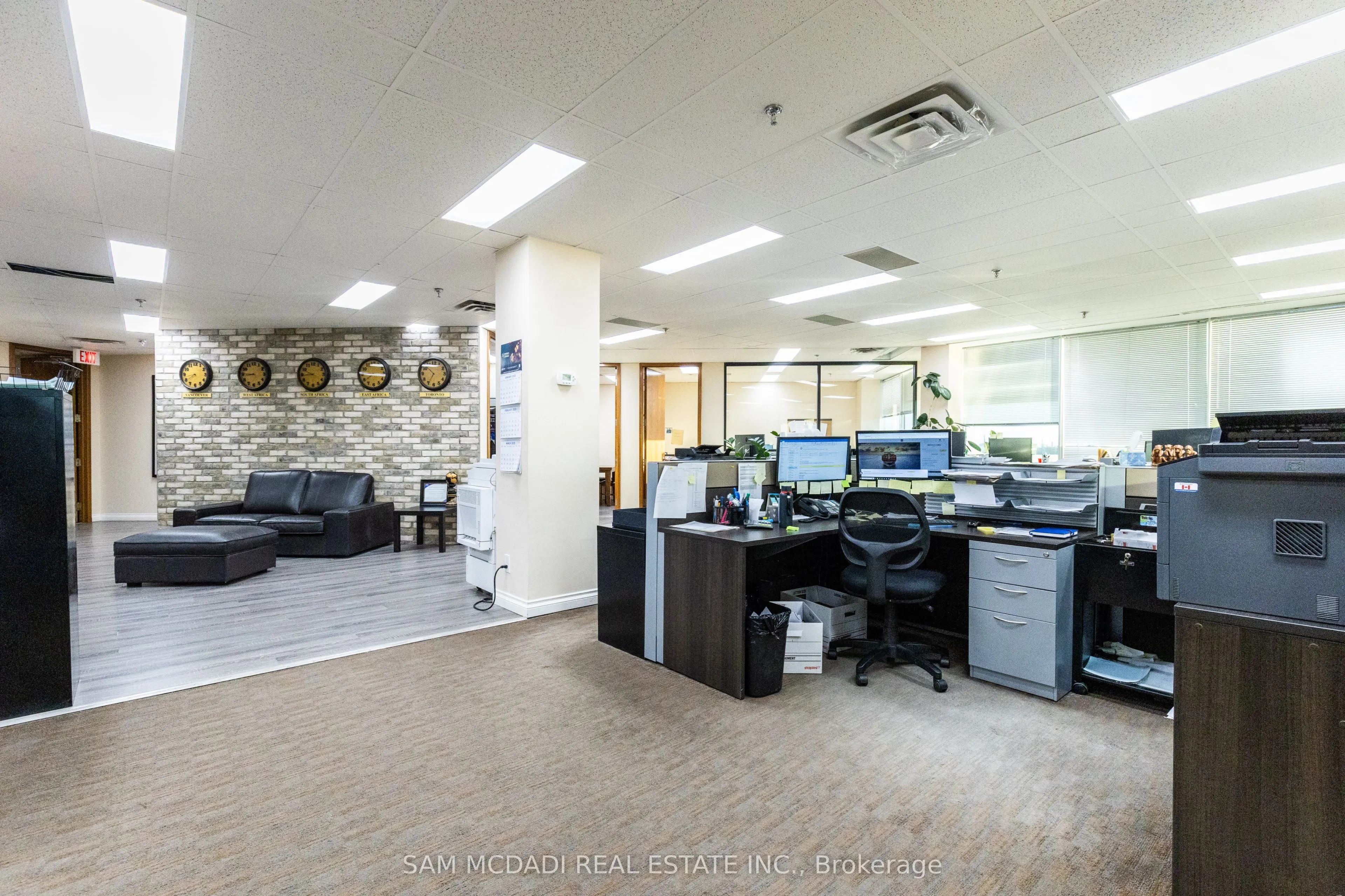 2800 Skymark Avenue, #309
