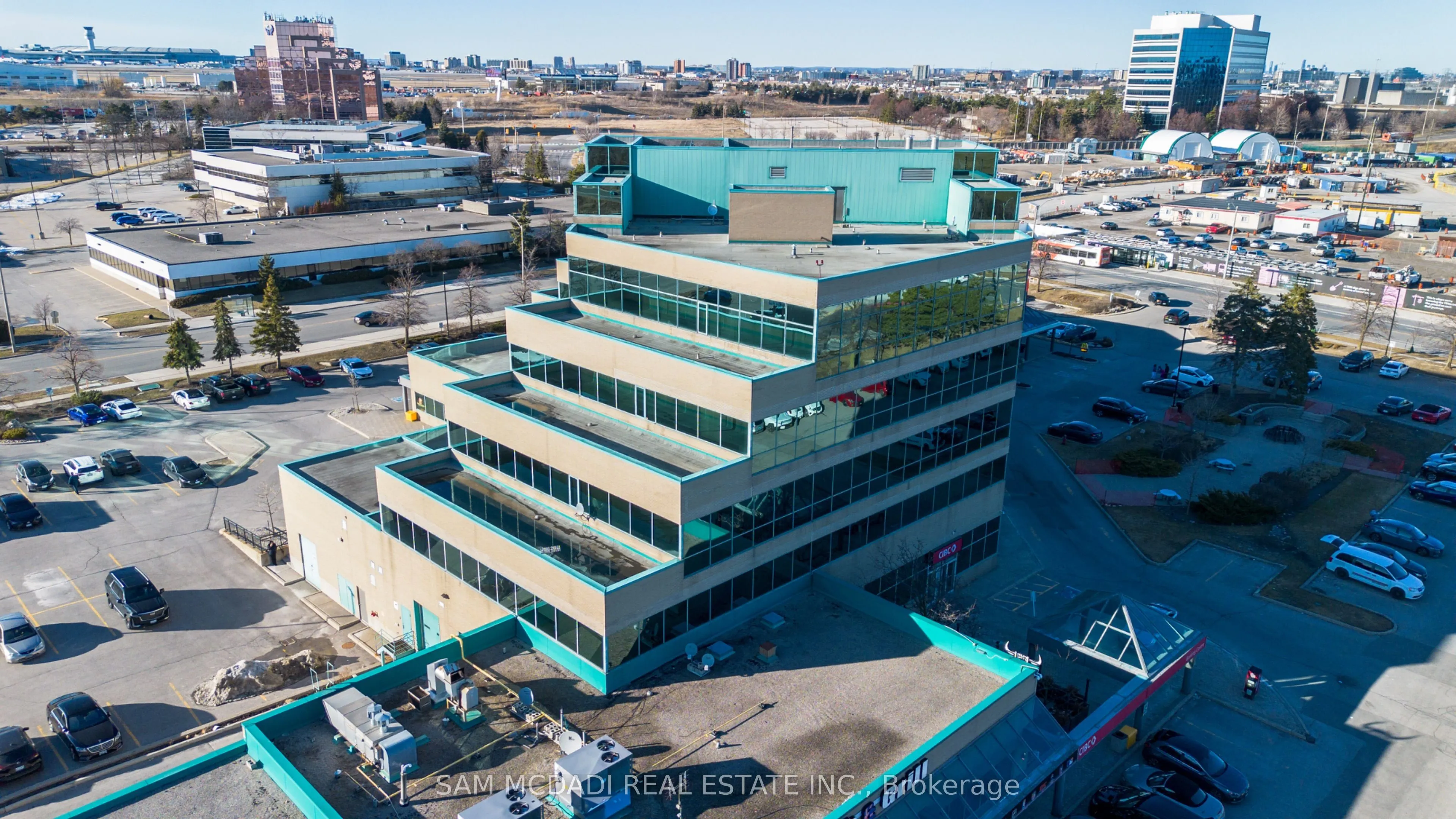 2800 Skymark Avenue, #309