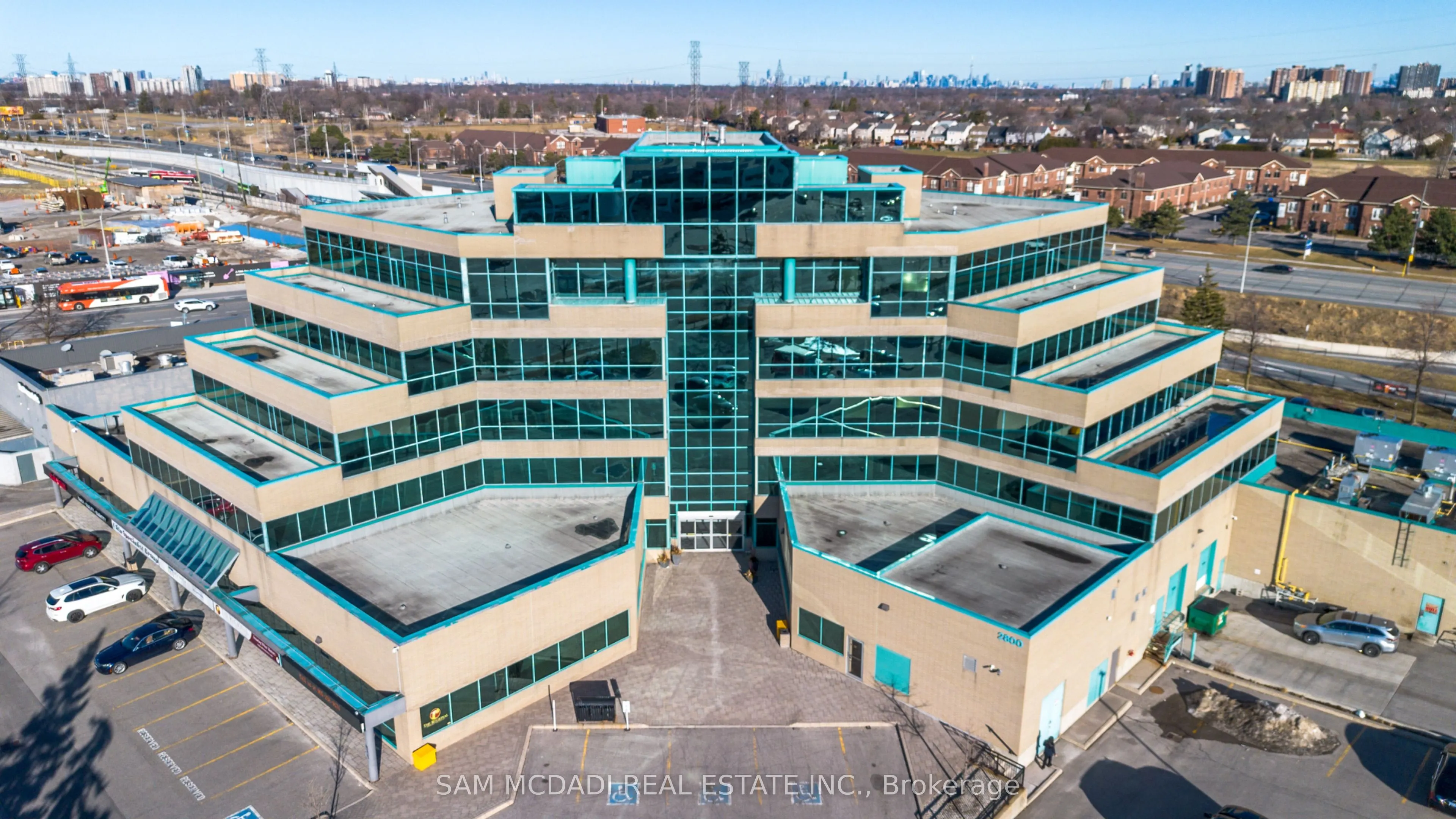 2800 Skymark Avenue, #309