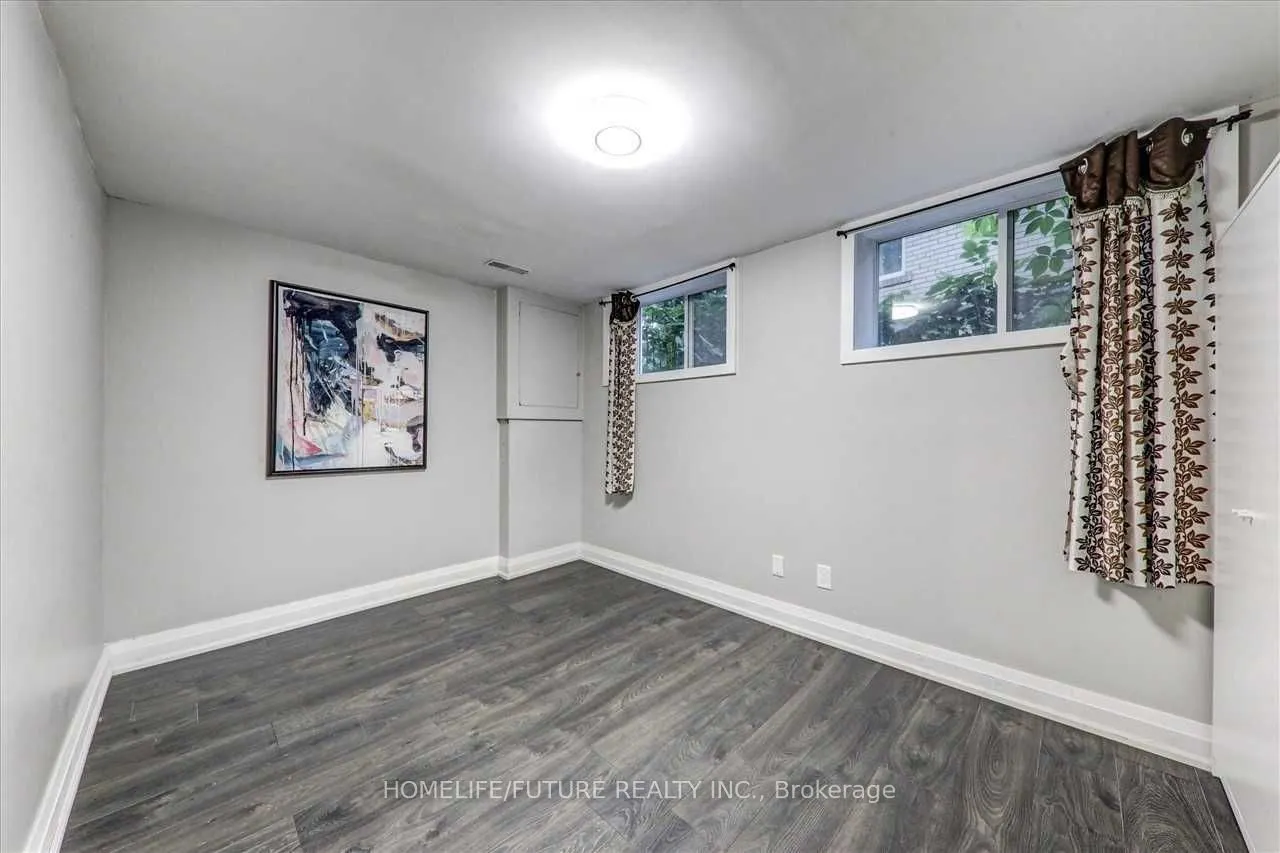 20 Brantley Crescent