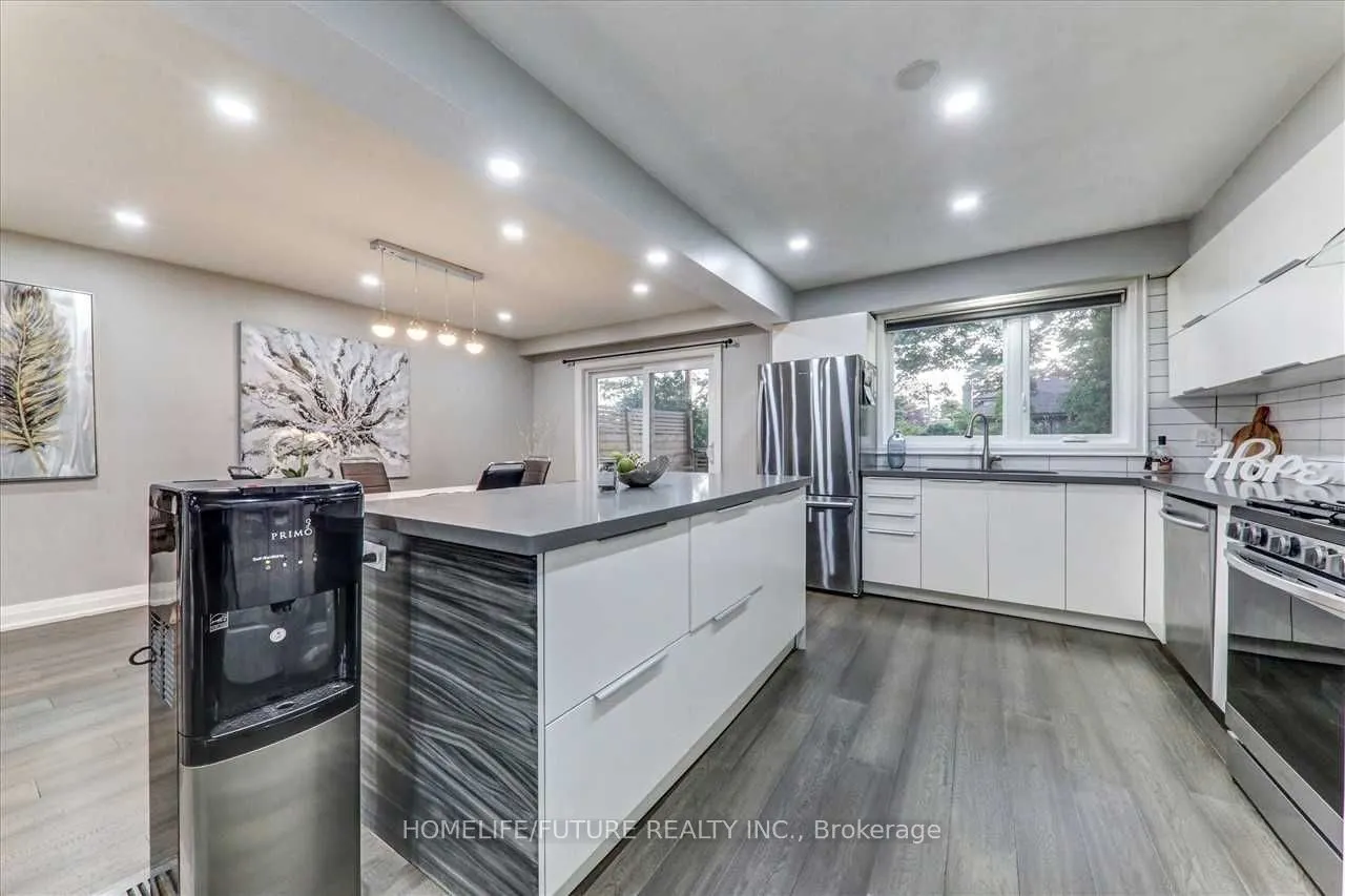 20 Brantley Crescent