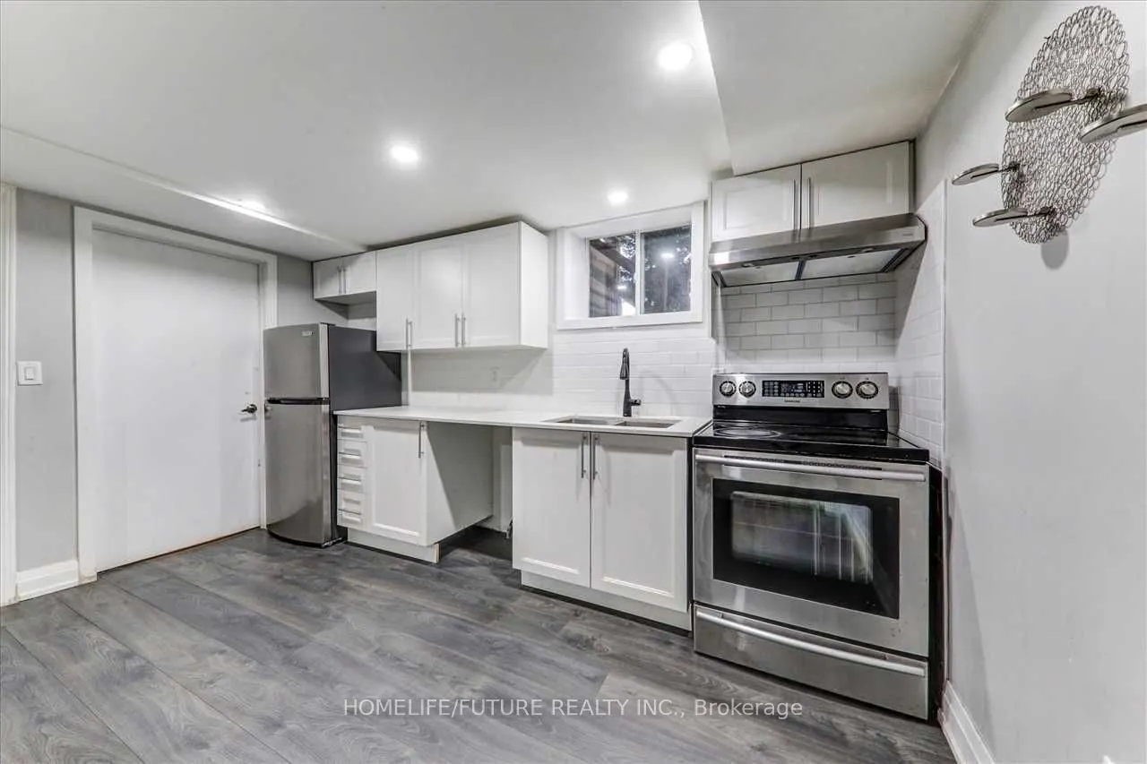20 Brantley Crescent