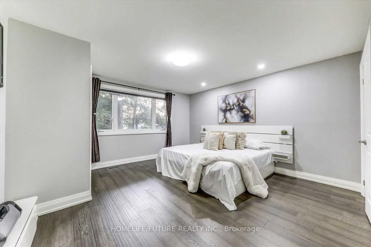 20 Brantley Crescent