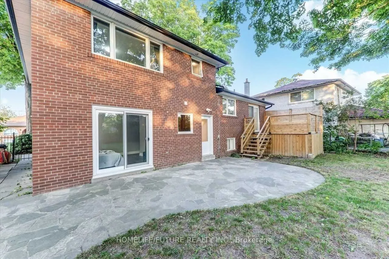 20 Brantley Crescent