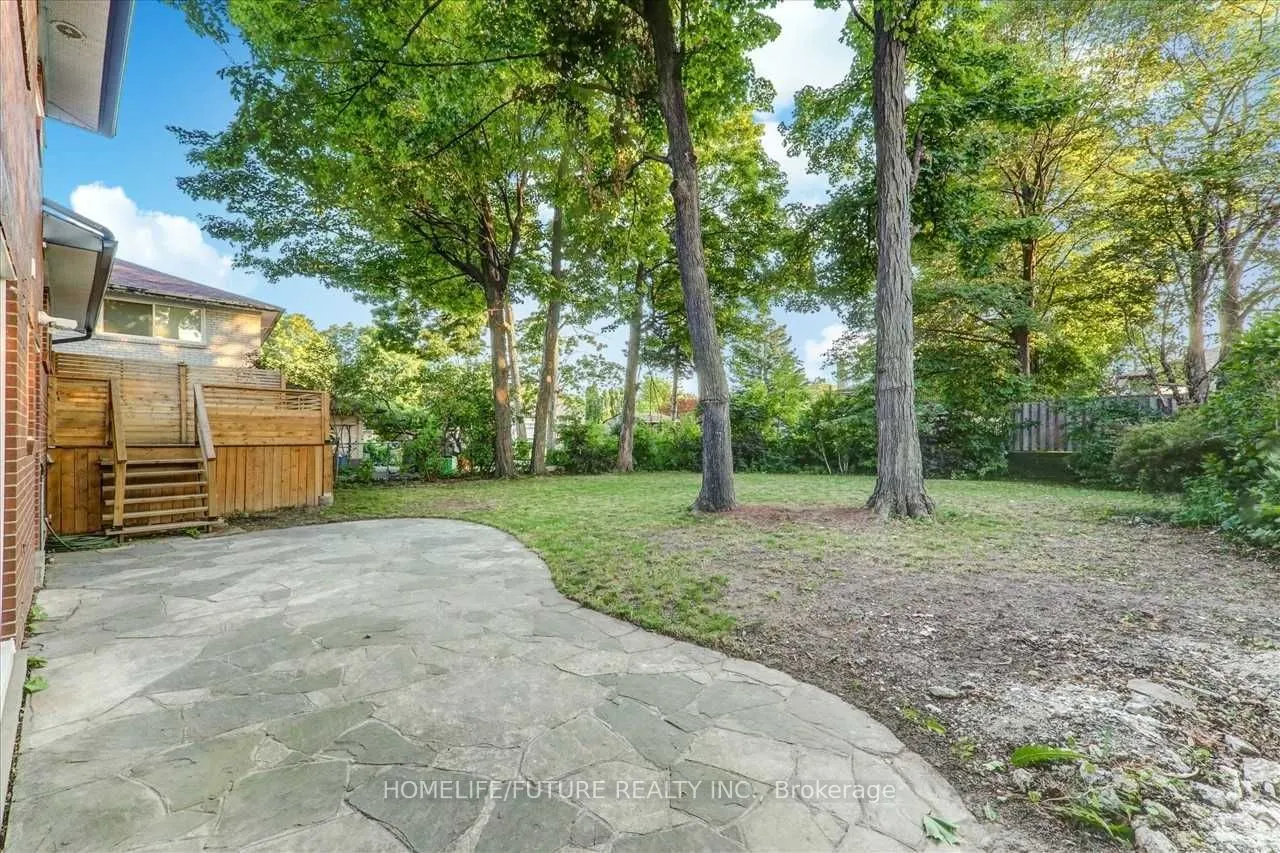 20 Brantley Crescent