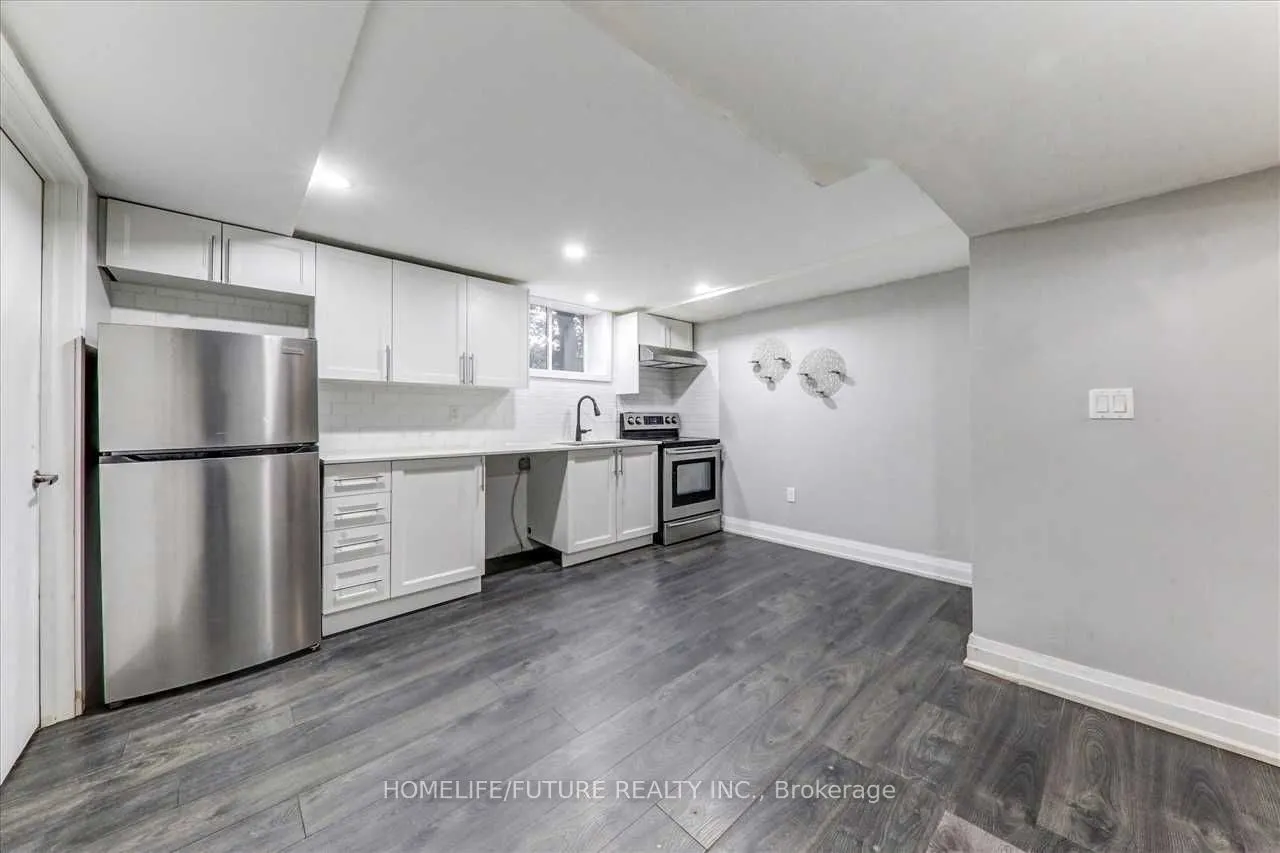 20 Brantley Crescent