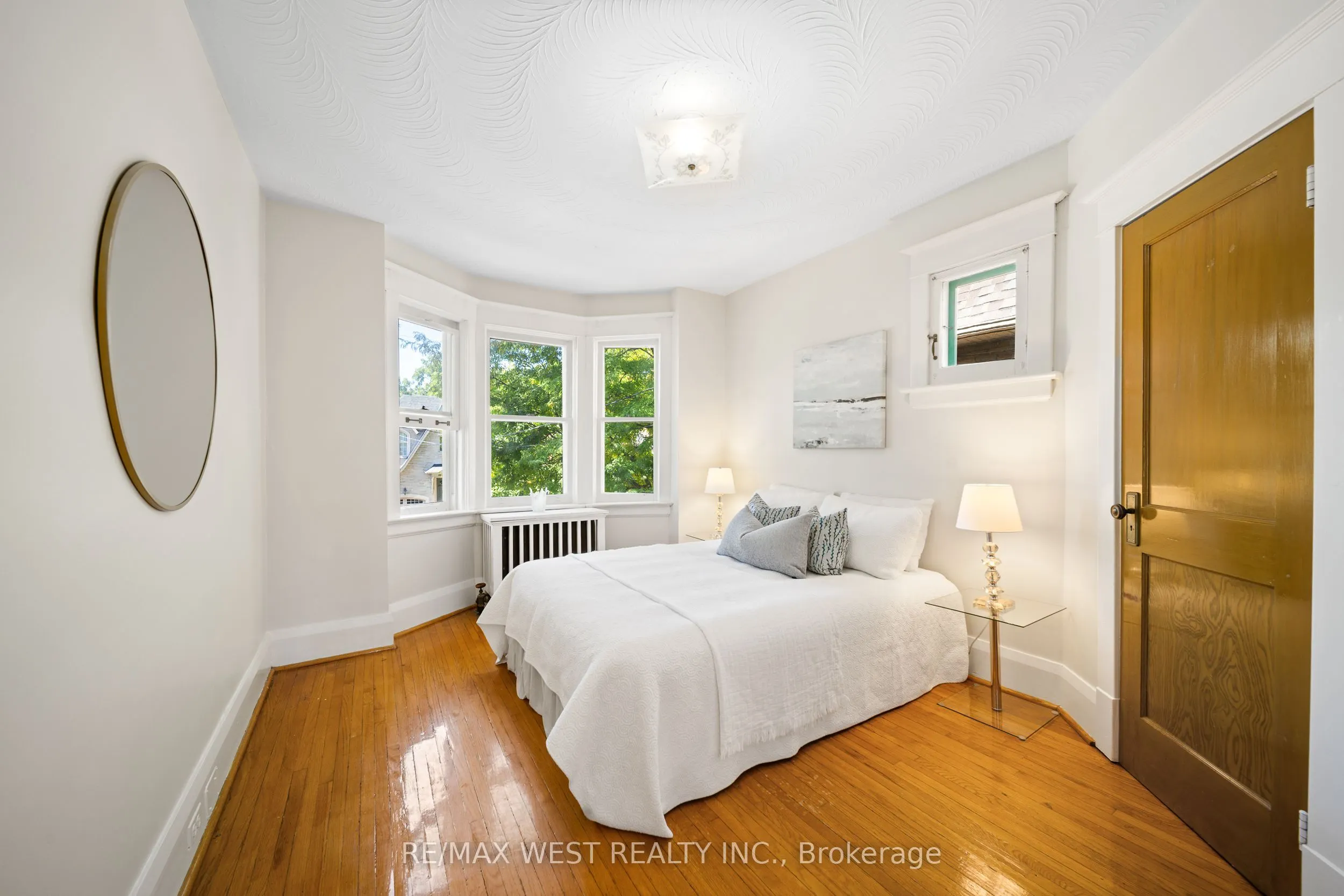 305 Kennedy Avenue