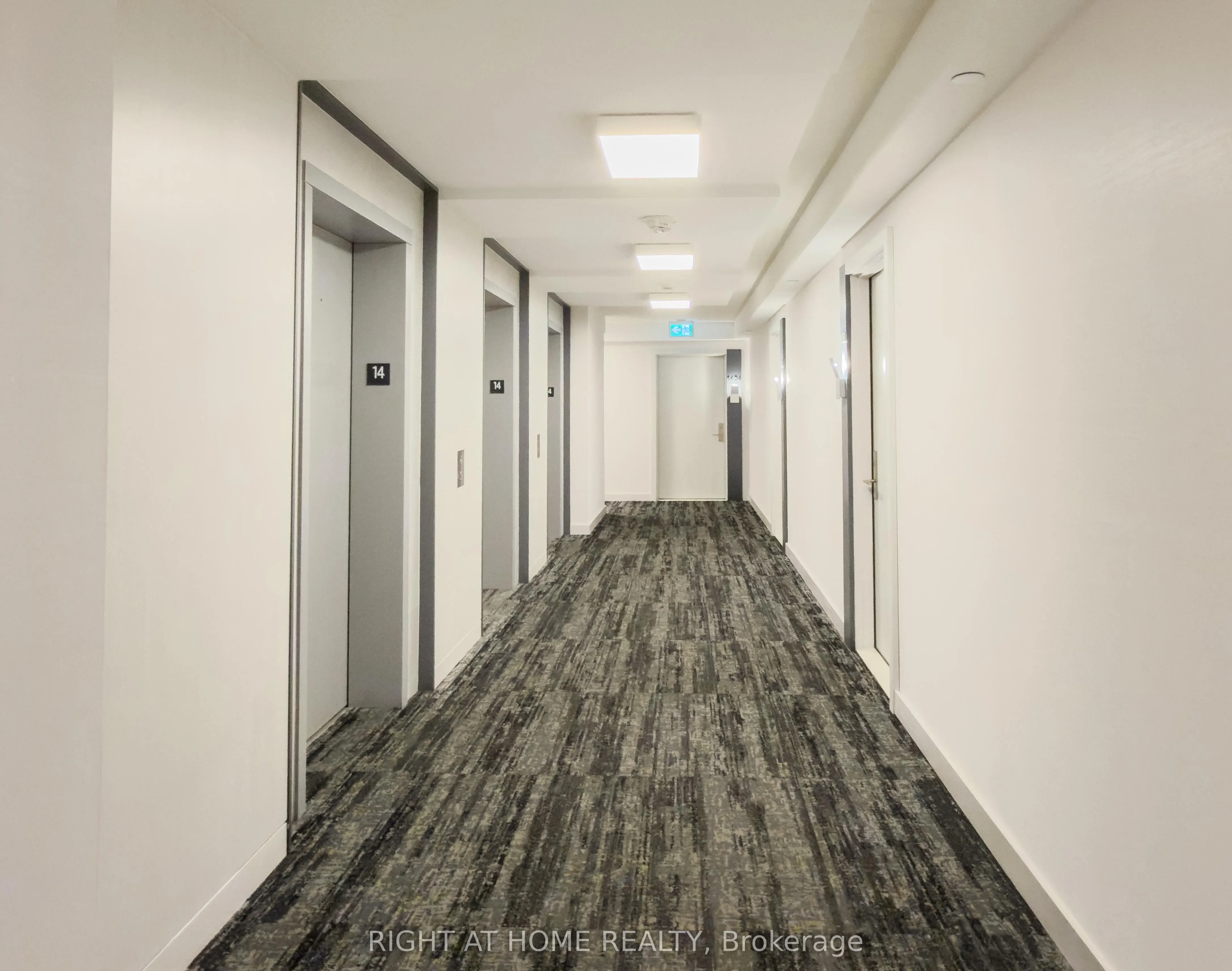 30 Samuel Wood Way, #1404