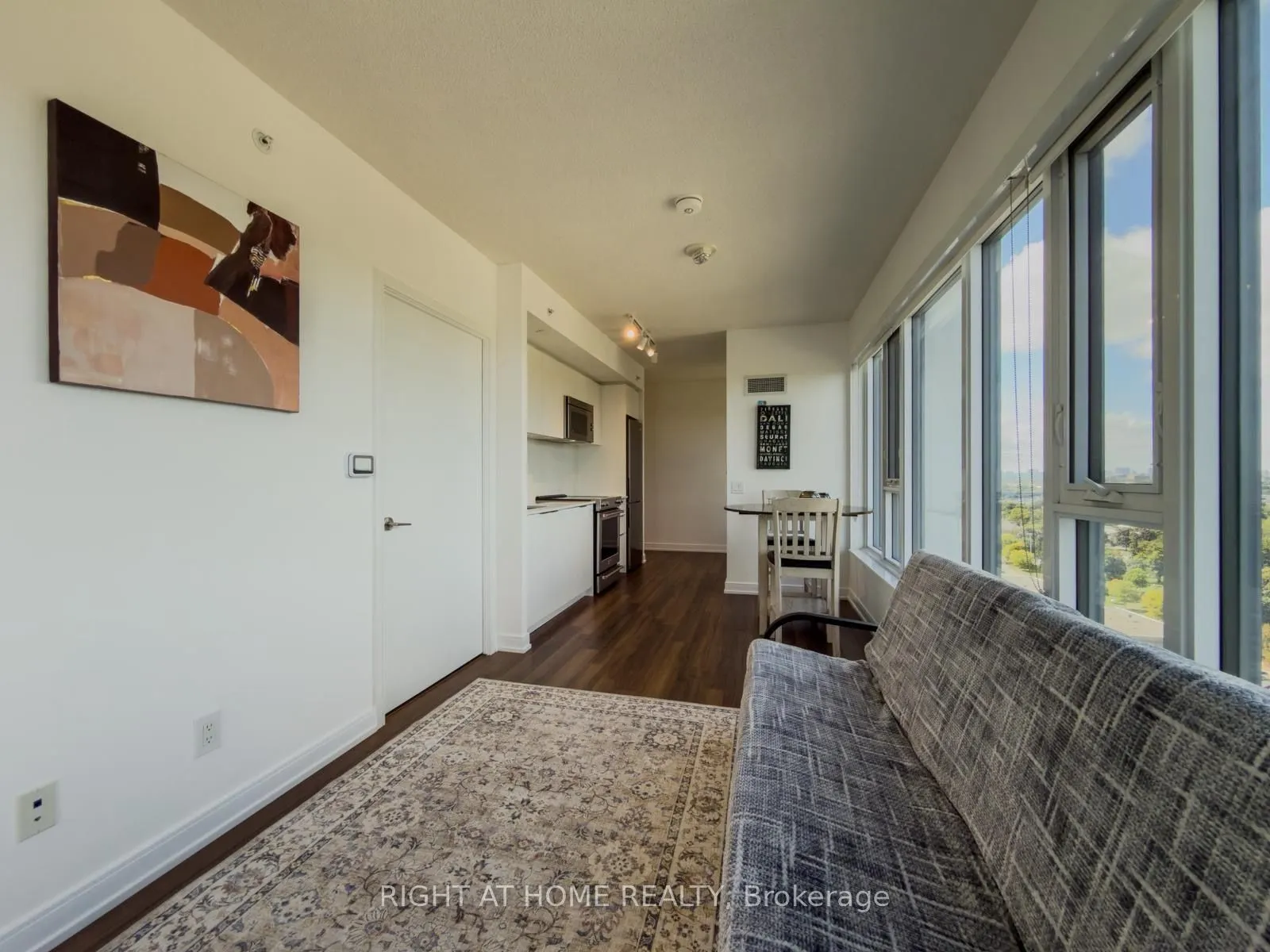 30 Samuel Wood Way, #1404