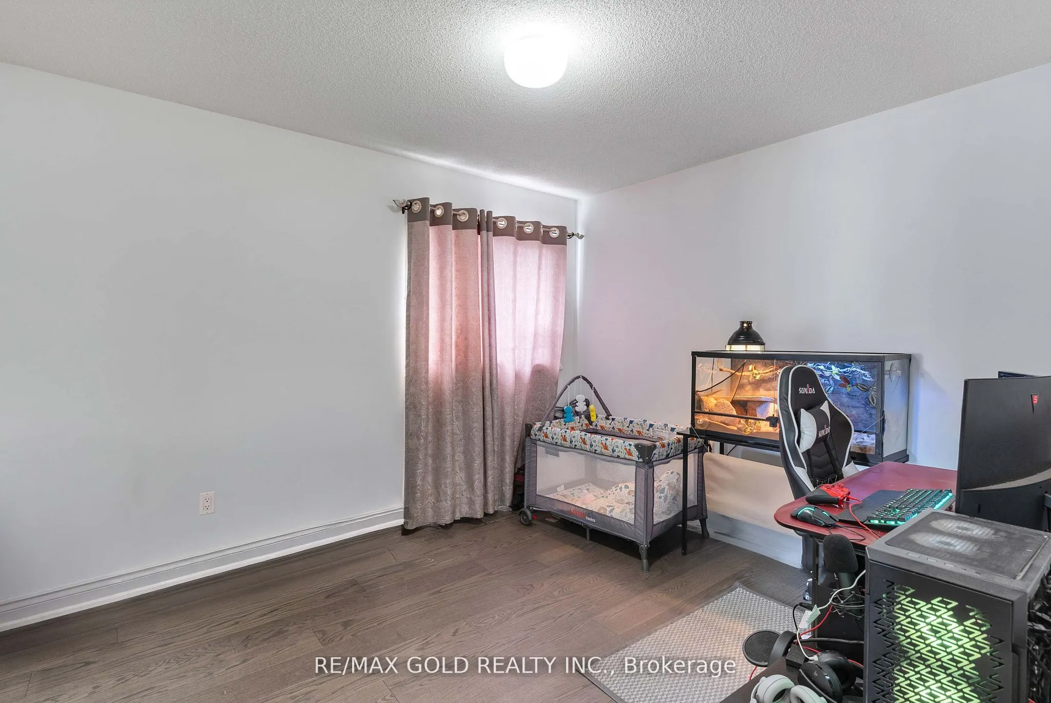 14 Country Stroll Crescent