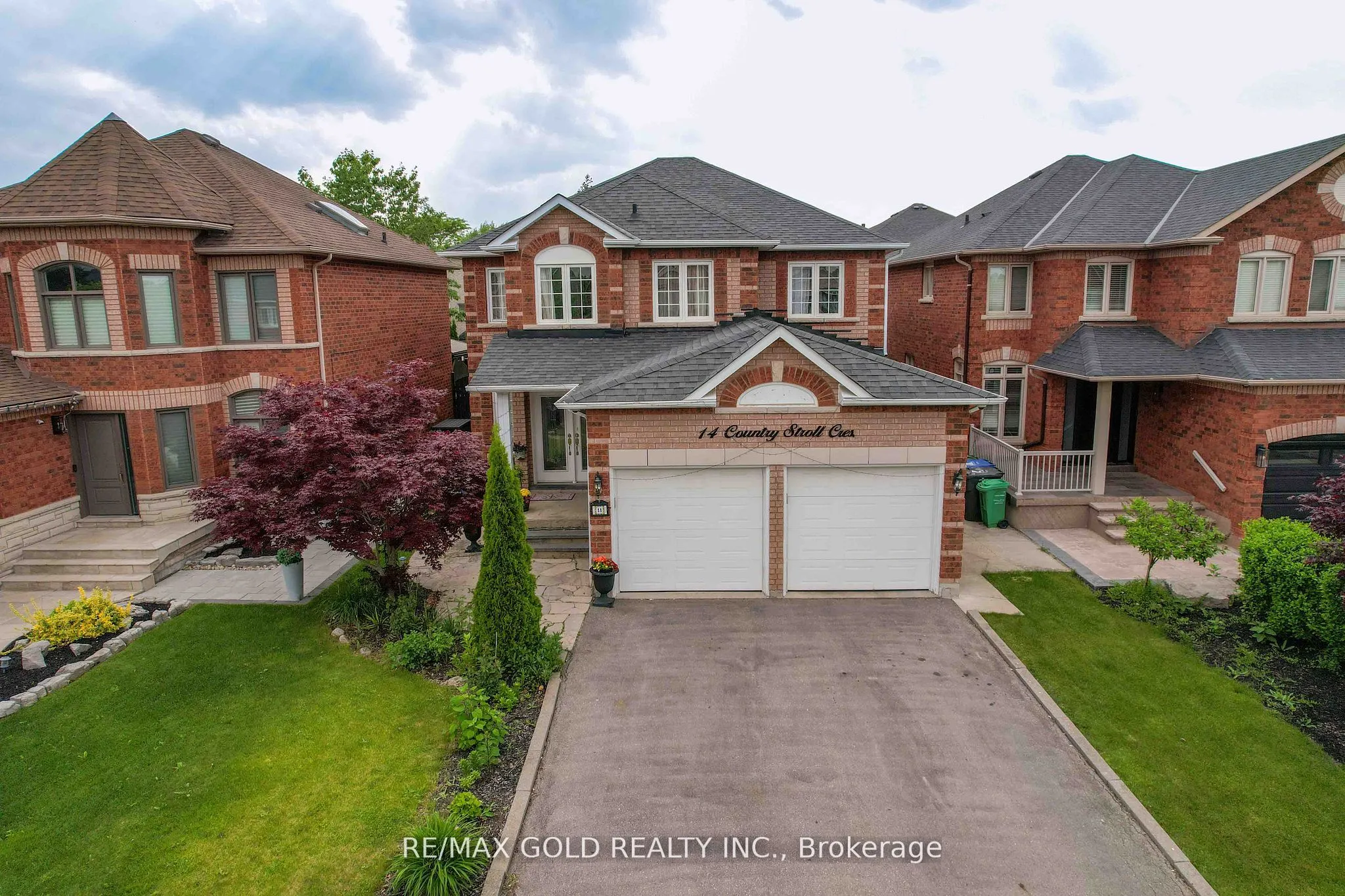 14 Country Stroll Crescent