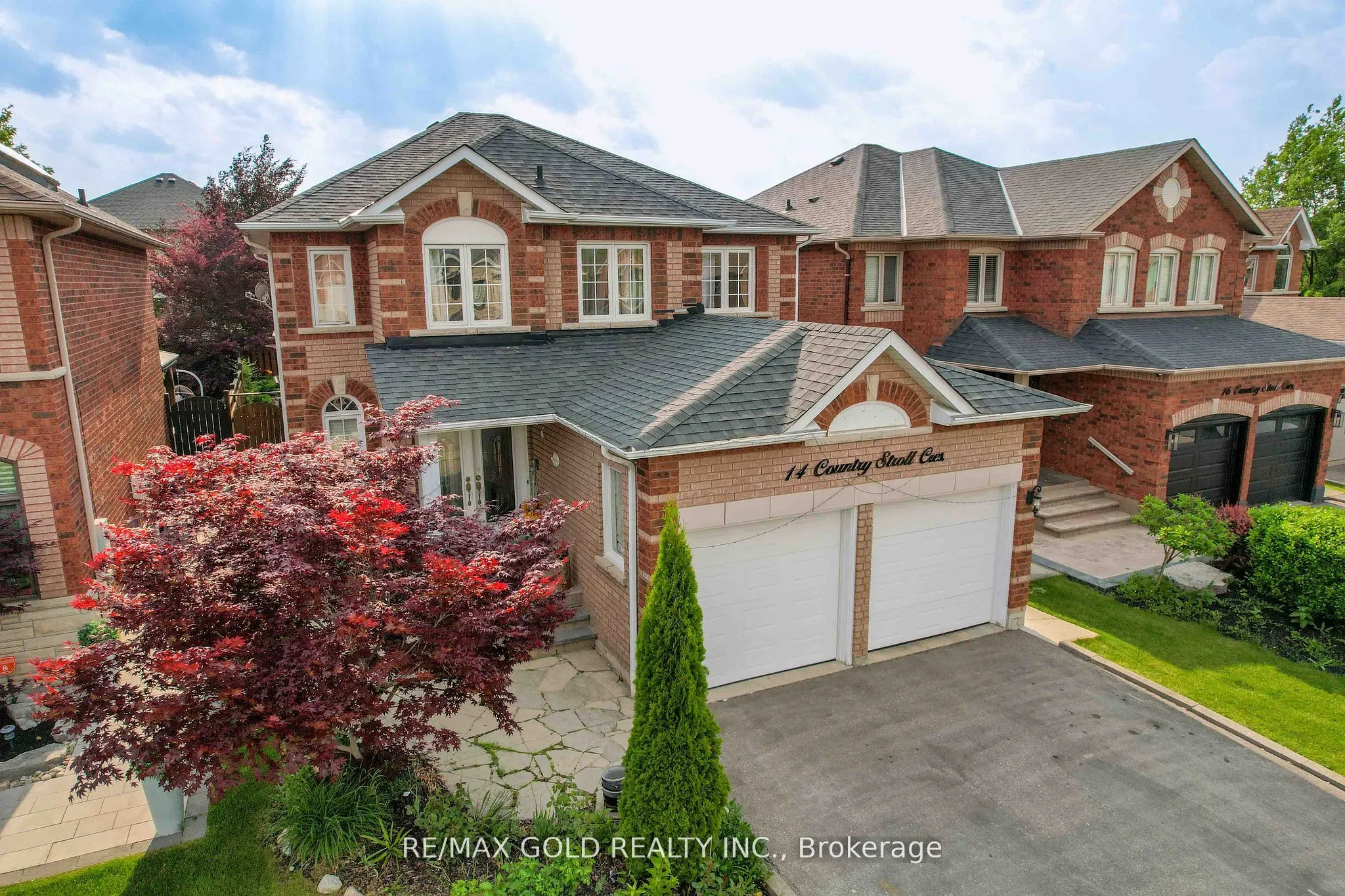 14 Country Stroll Crescent