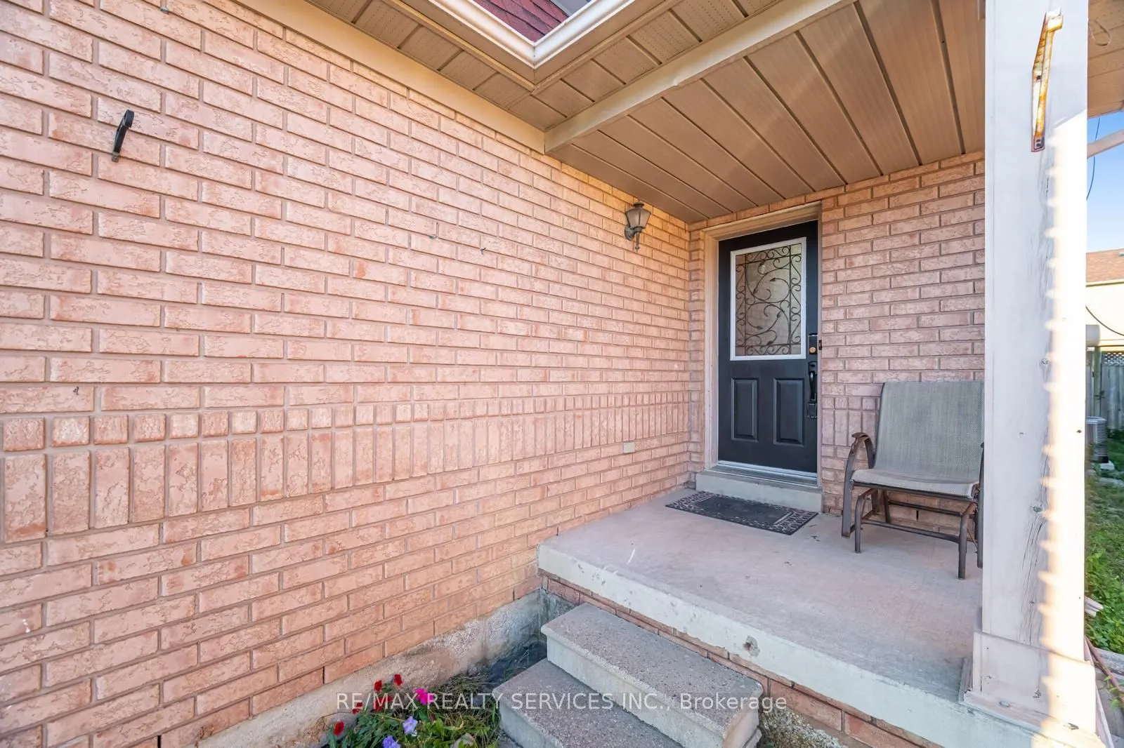 5935 Churchill Meadows Boulevard