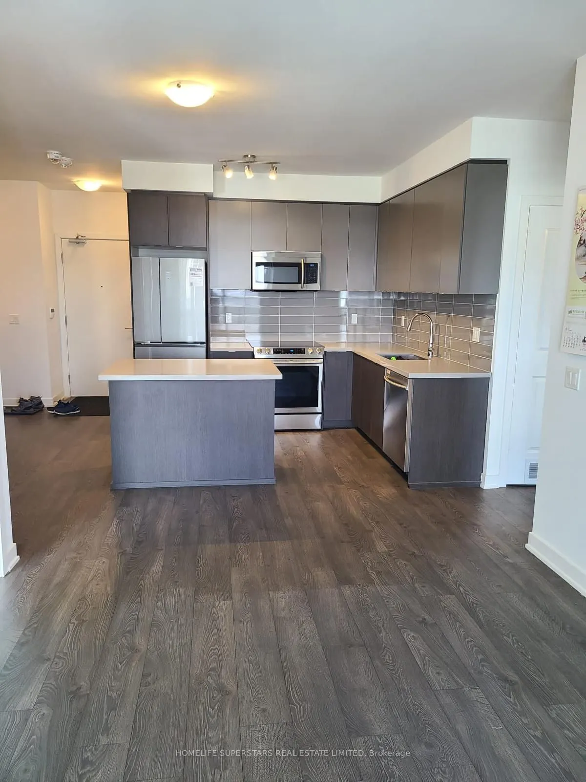 4699 Glen Erin Drive, #1401