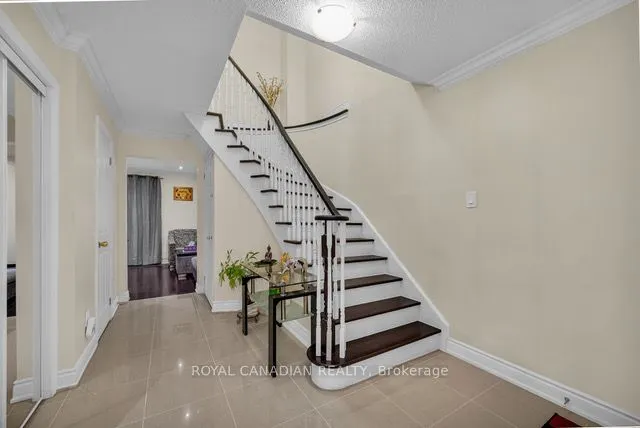 55 Meadowlark Drive, #Upper