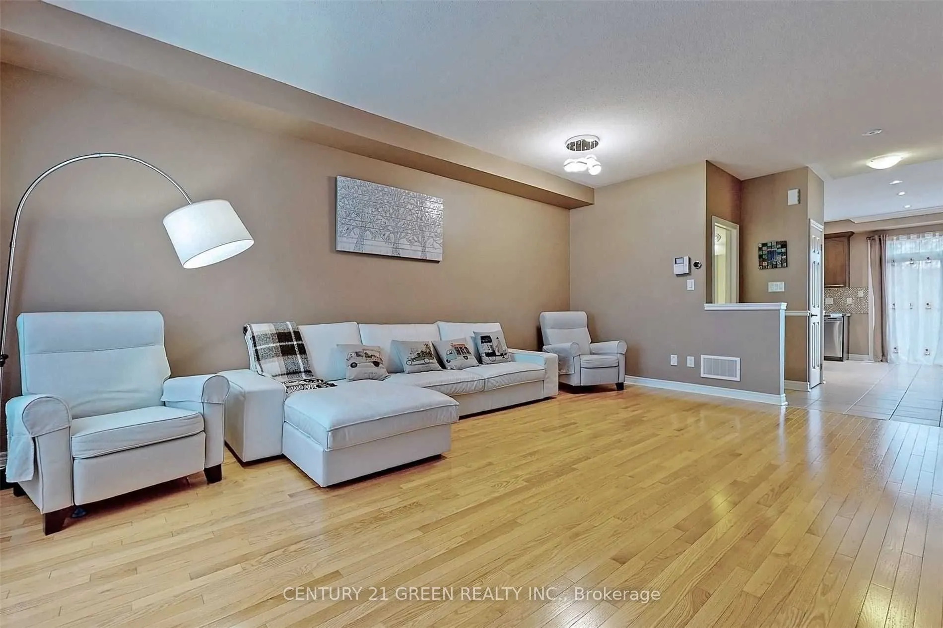 21 Cedar Lake Crescent, #49