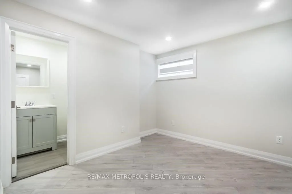 62 Davelayne Road, #Ground
