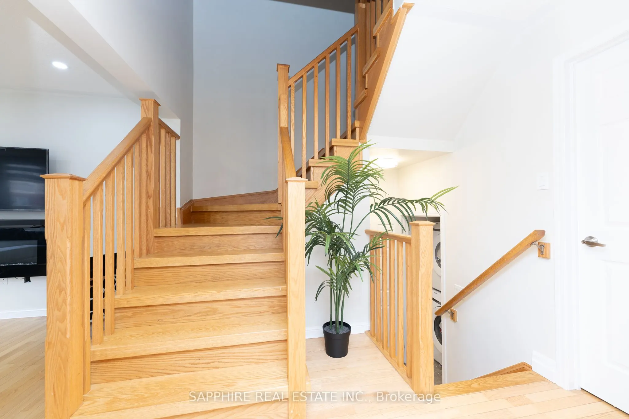 6020 Derry Road, #79