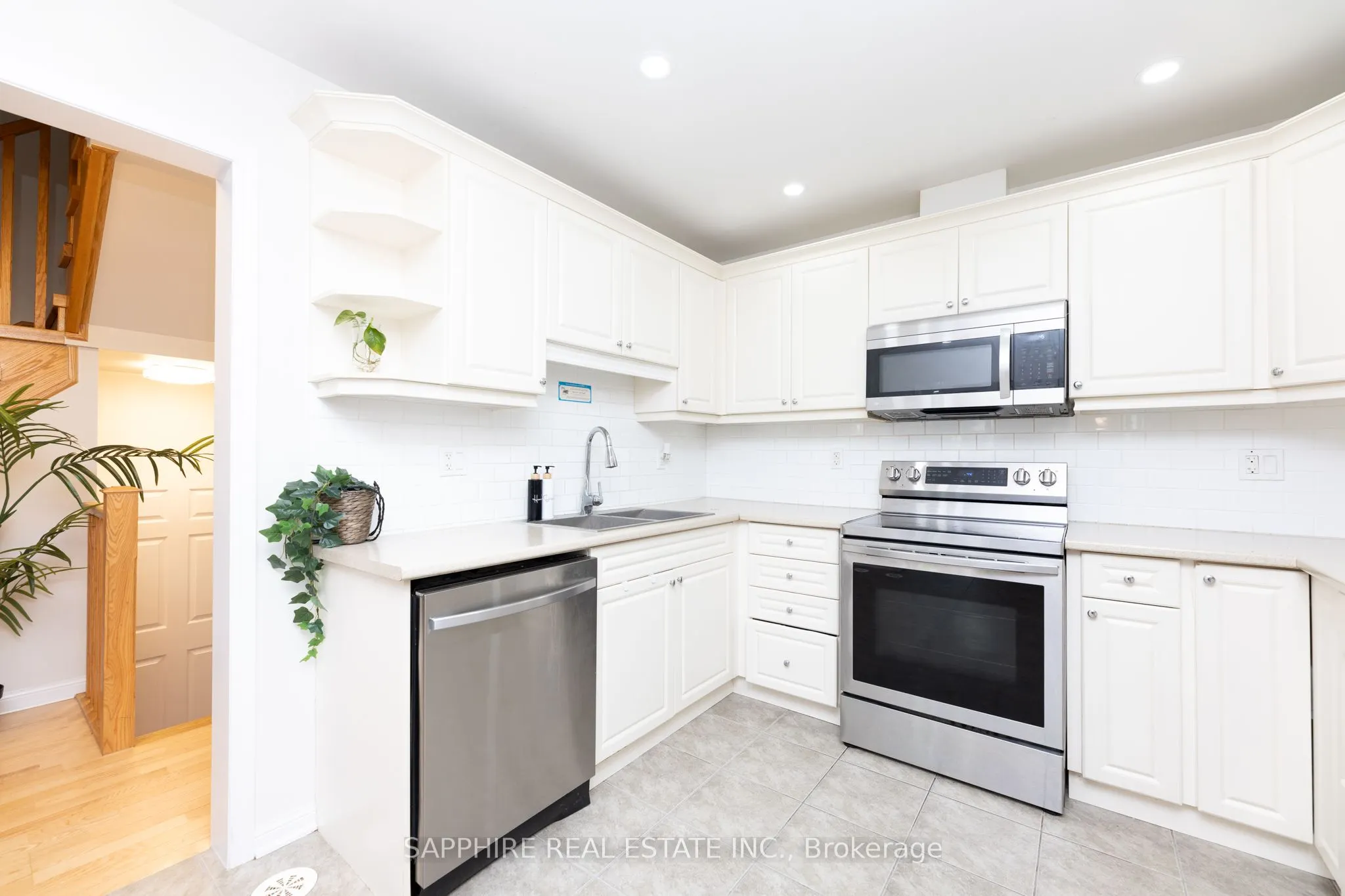 6020 Derry Road, #79