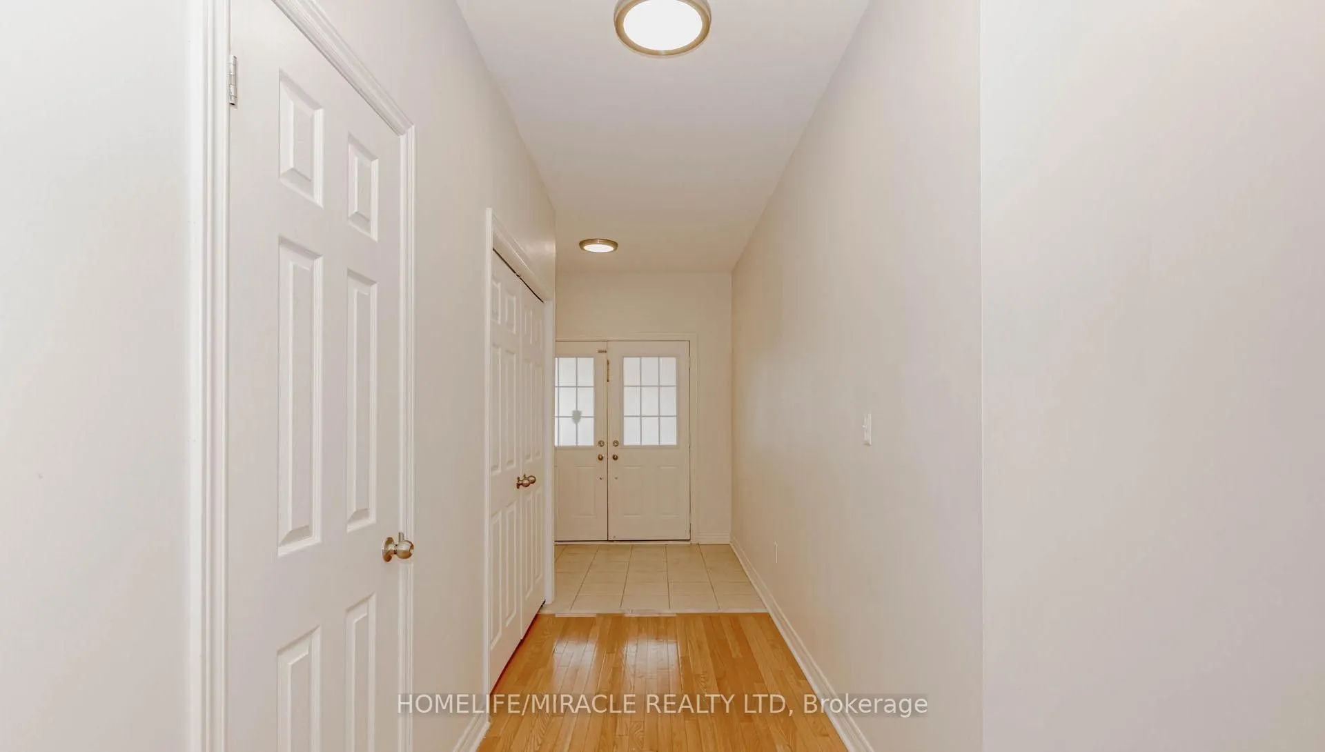 1015 Job Crescent, #Upper