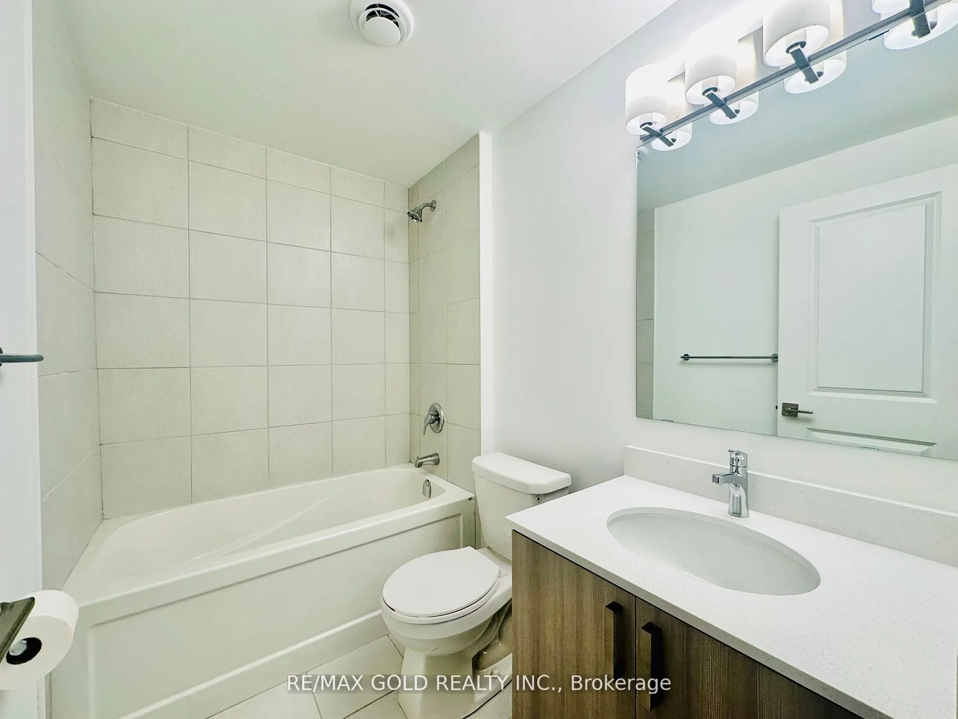 4015 Hickory Drive, #13